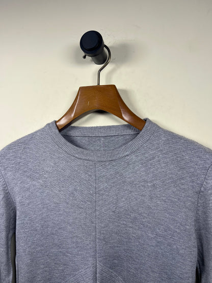 Sweater (Women) (Small-Medium)