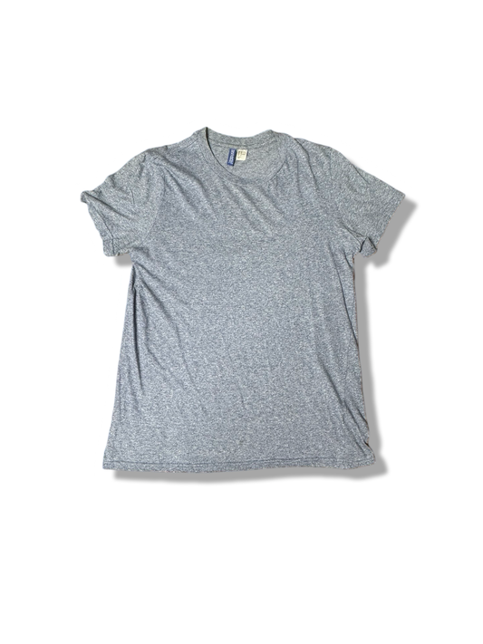 H&M T-Shirt (Medium)