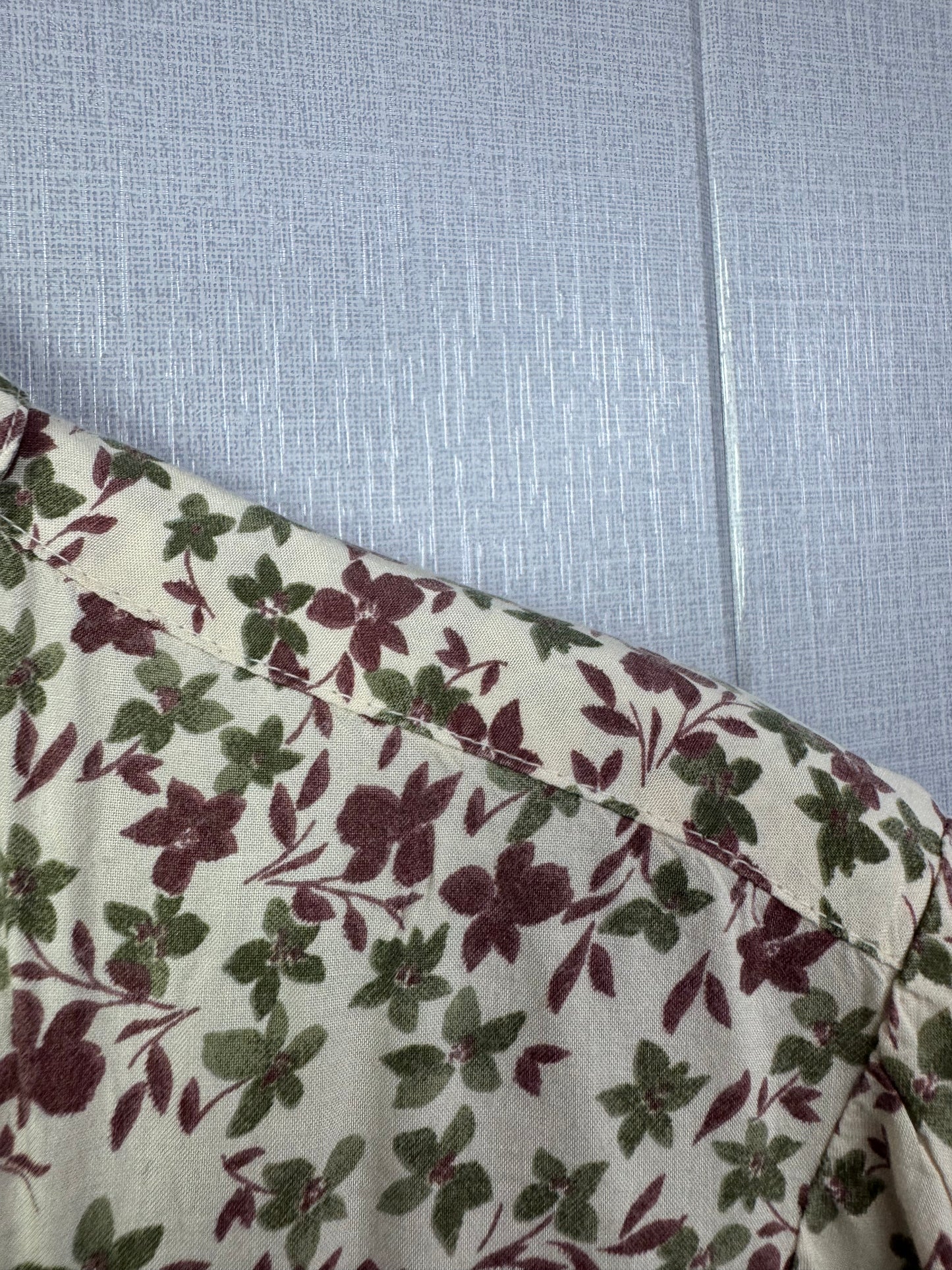 Woman Blouse (Women) (Medium-Large)