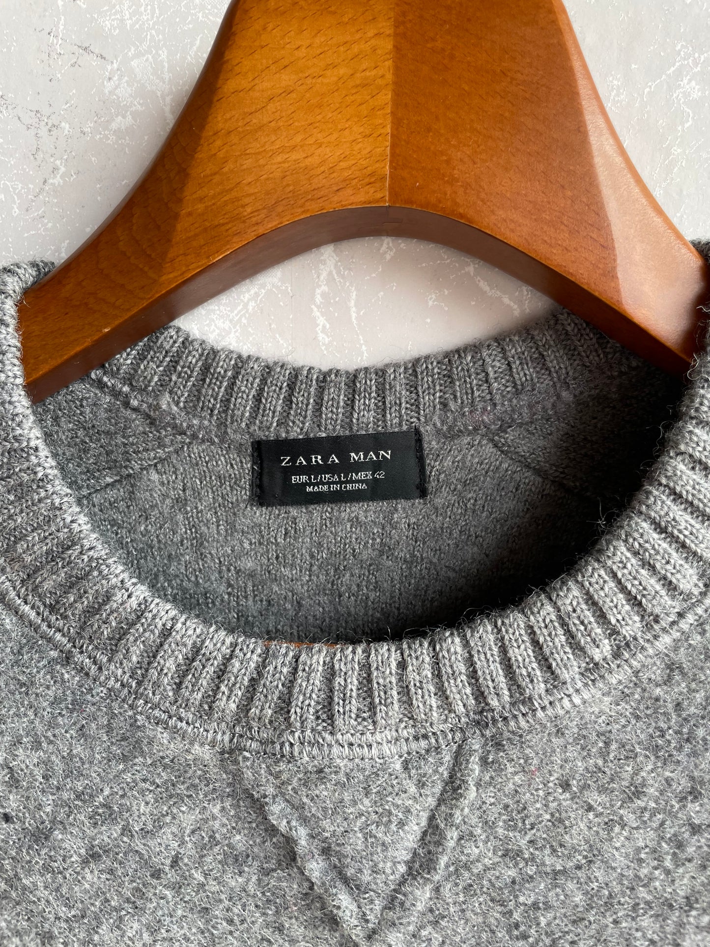 Zara Man Lambswool Sweater (Small)