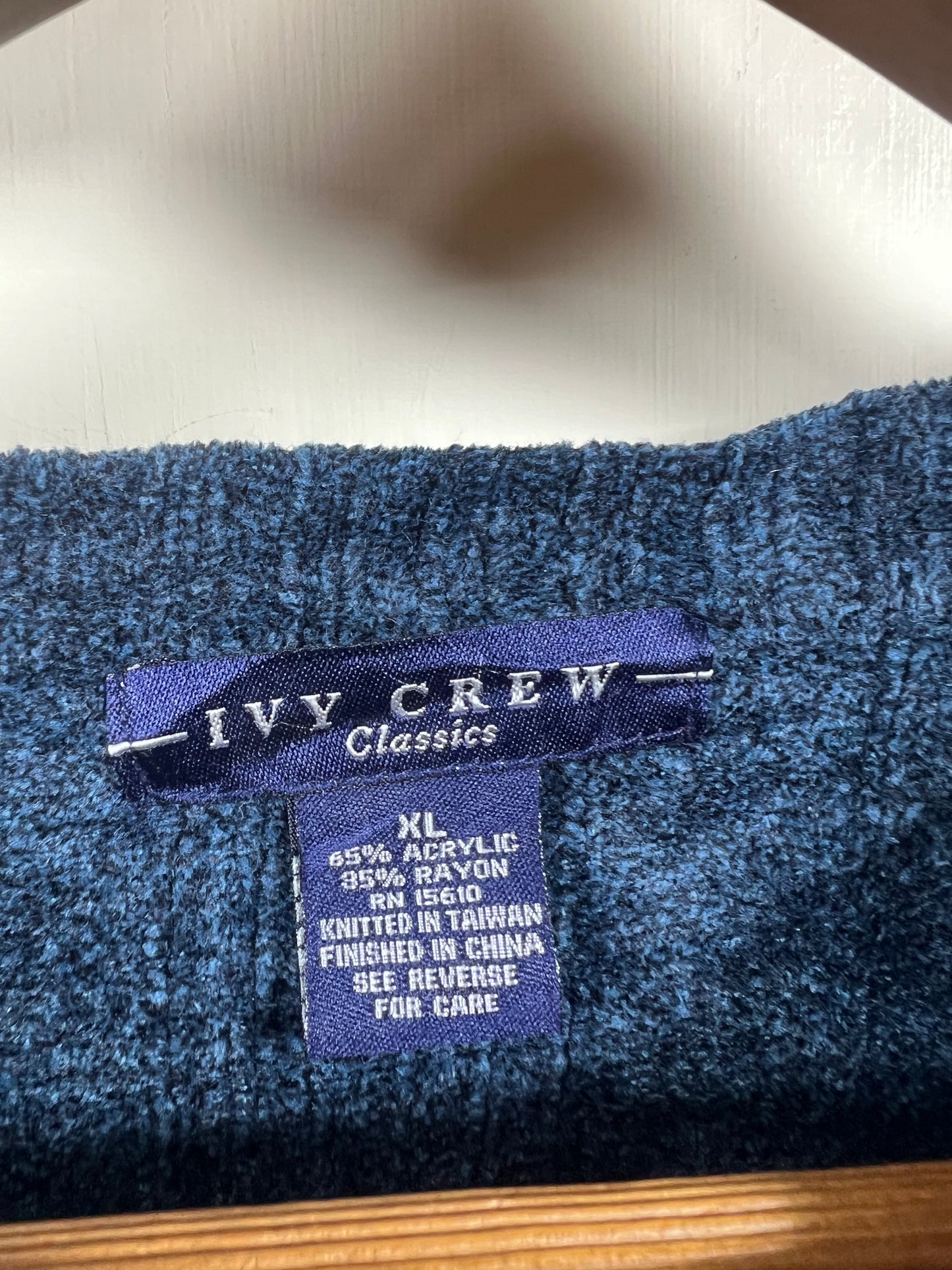 Ivy Crew Velvet Sweater (Women) (X-Large)
