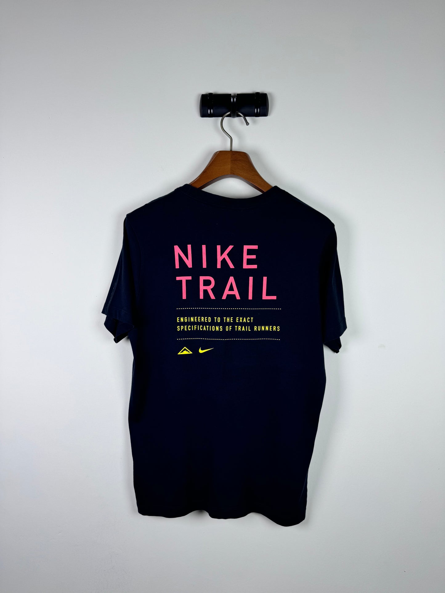 Nike T-Shirt (Medium)