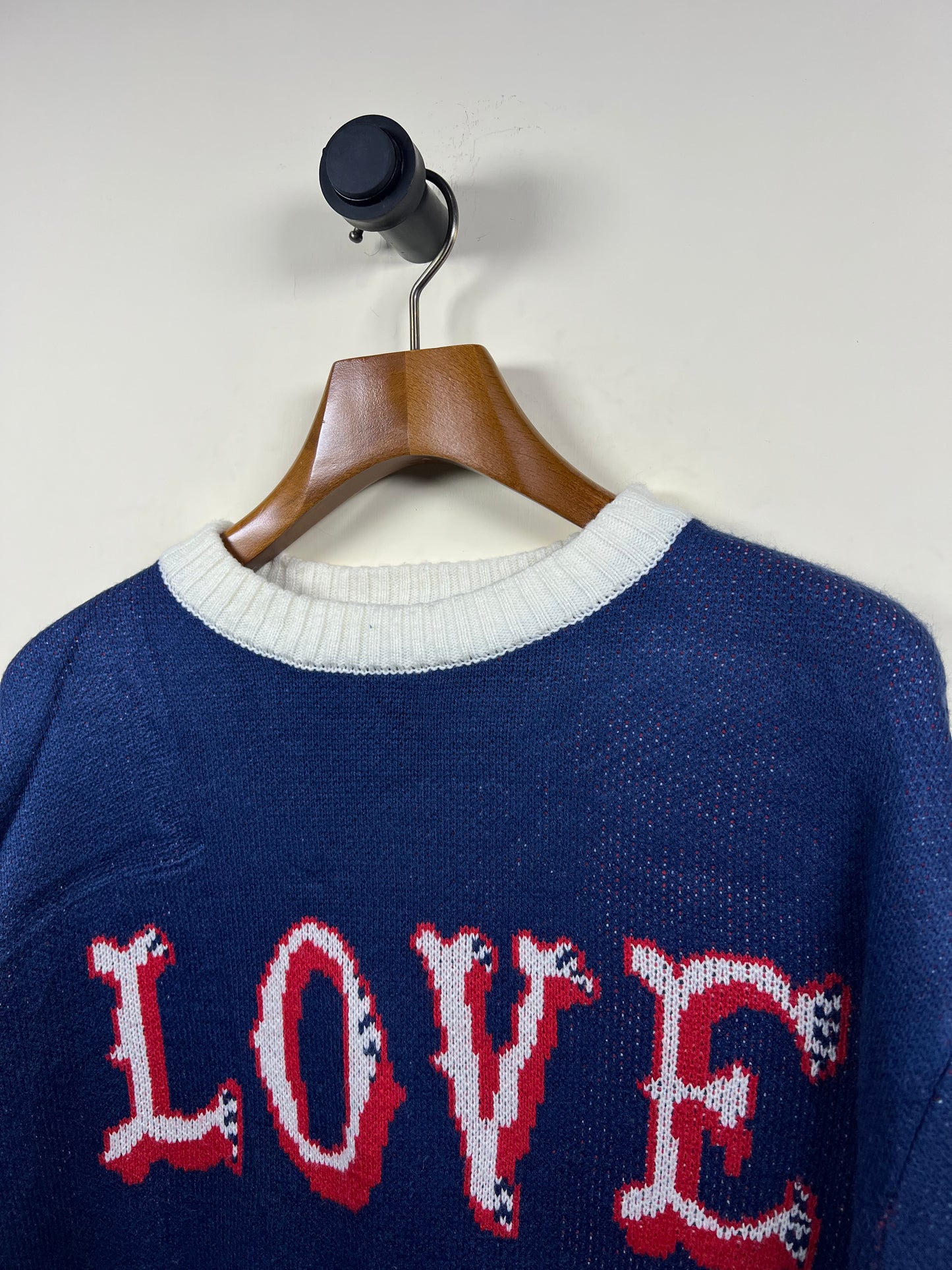 Urban Type Knitted Sweater (Women) (Large)