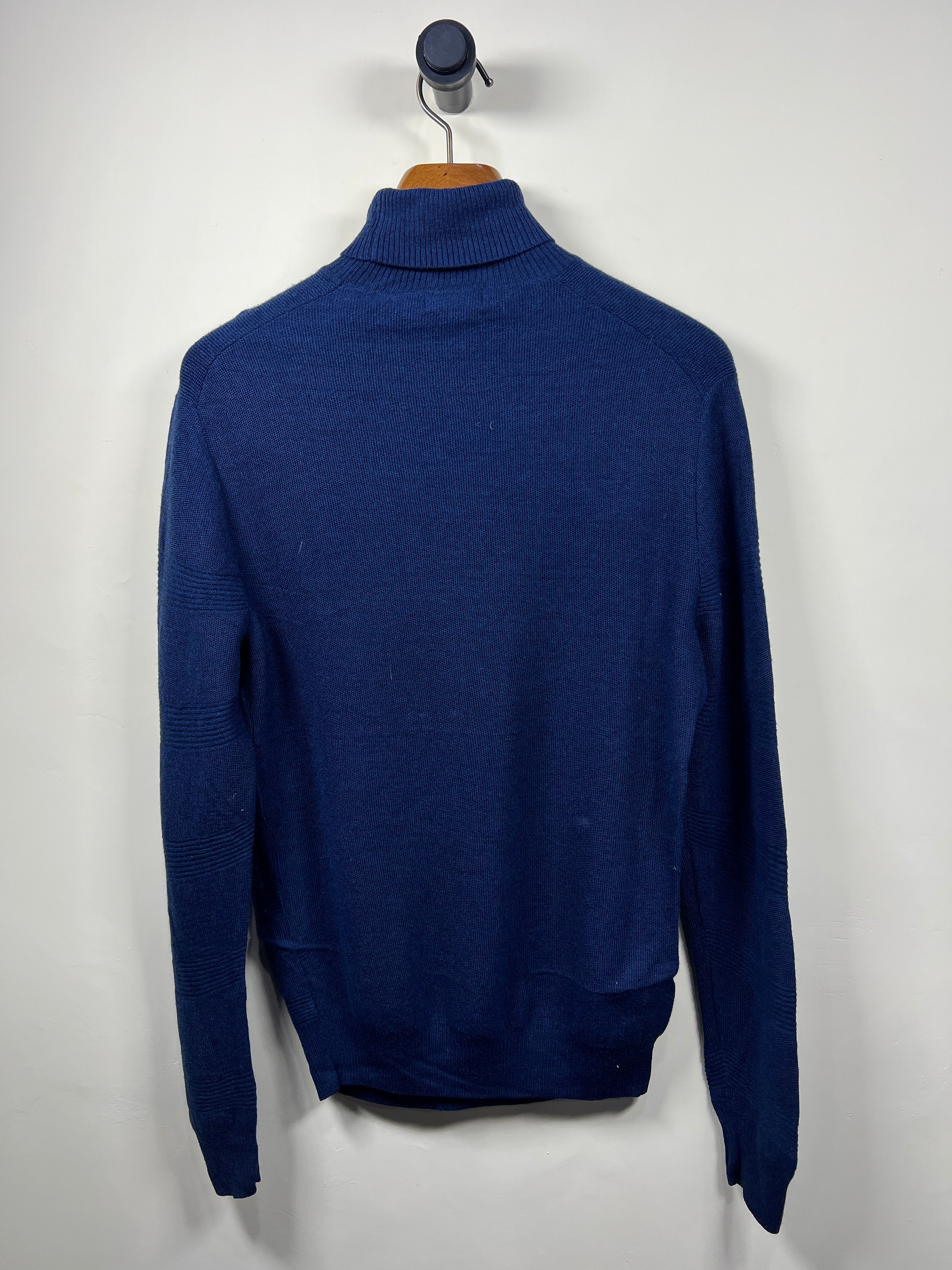 Maestro Turtle Neck Sweater (Small-Medium)