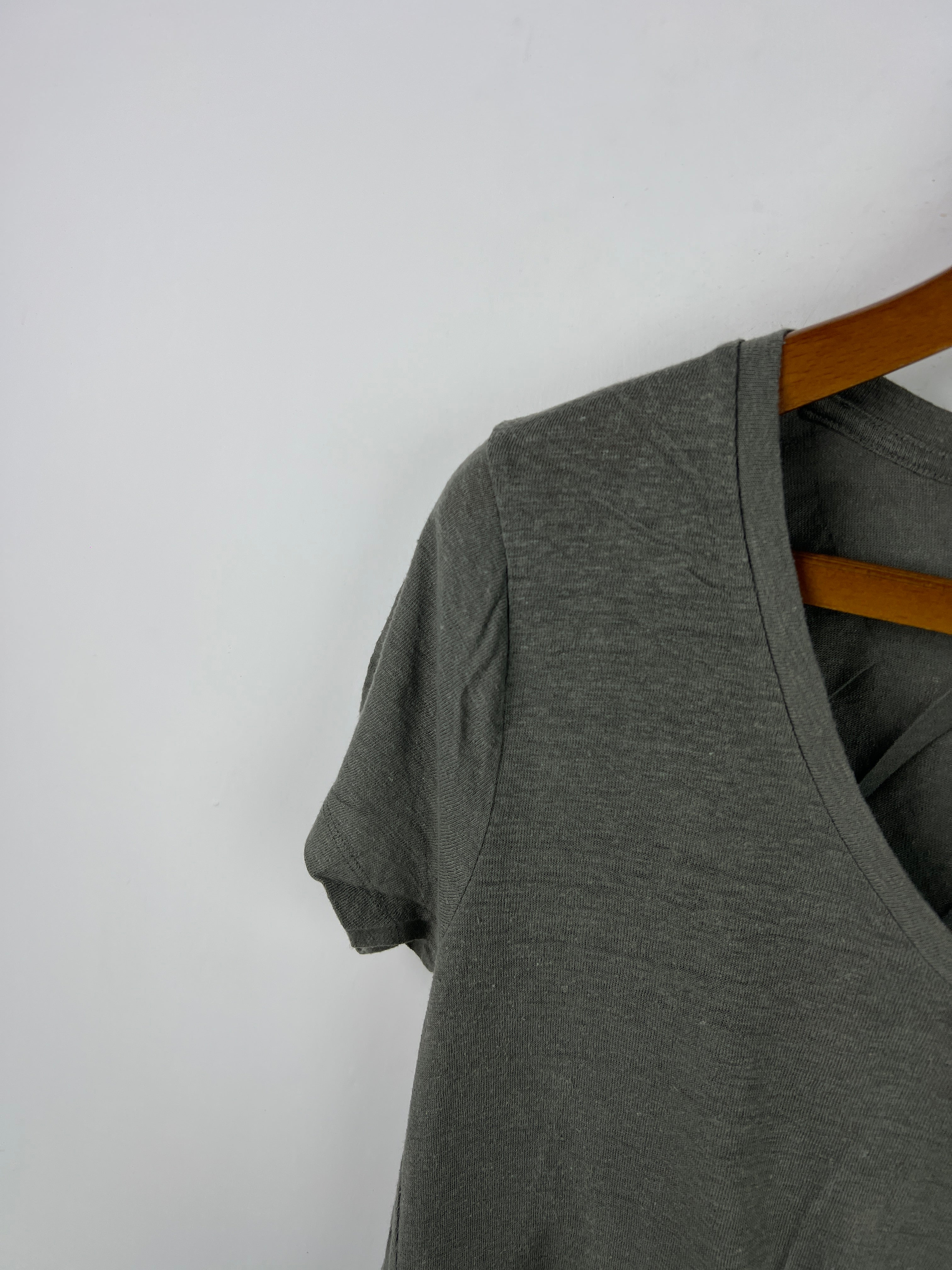 Banana Republic Blouse (Women) (Medium-Large)