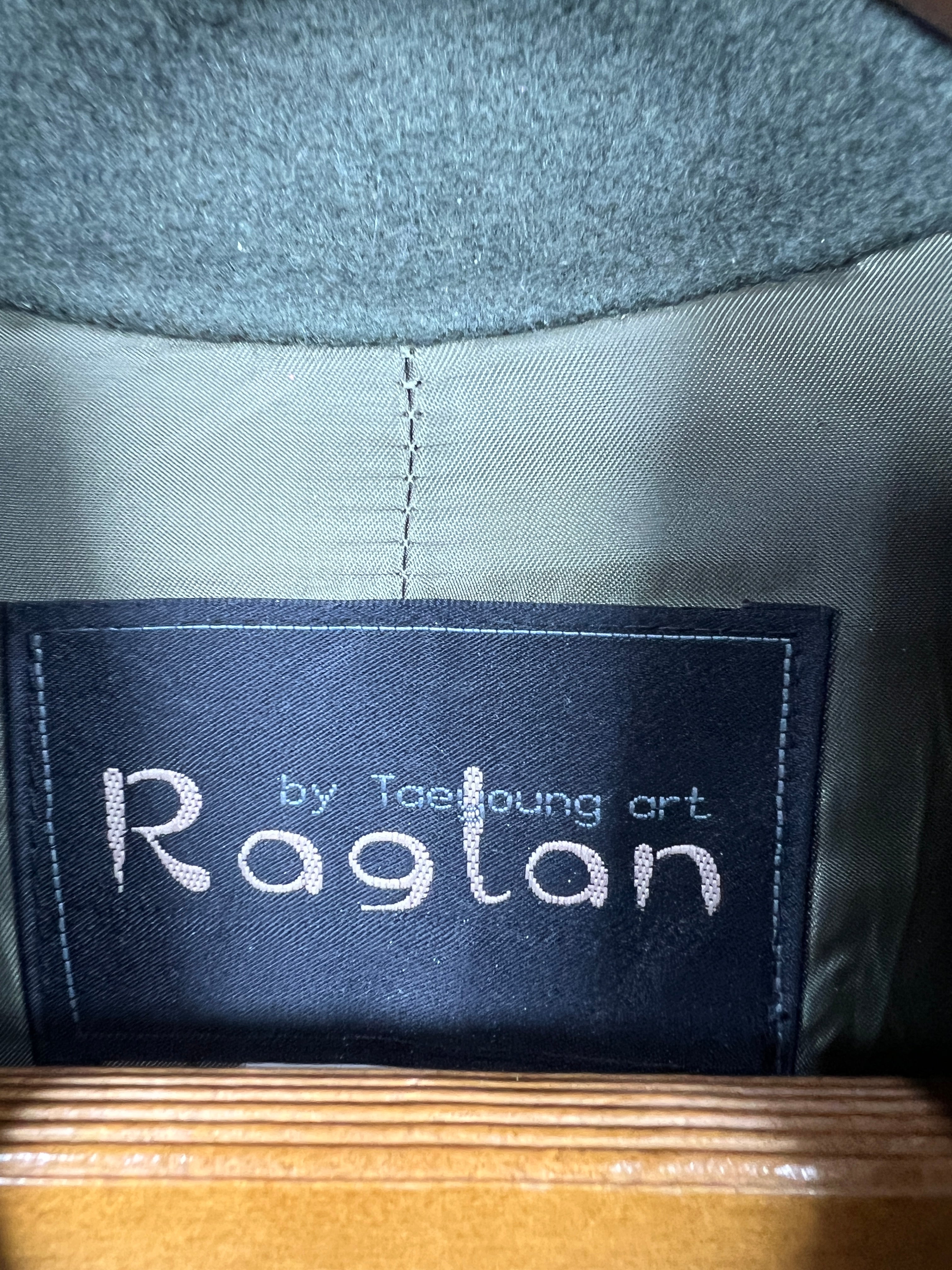 Raglan Wool Long Coat (Women) ( Medium-Large)