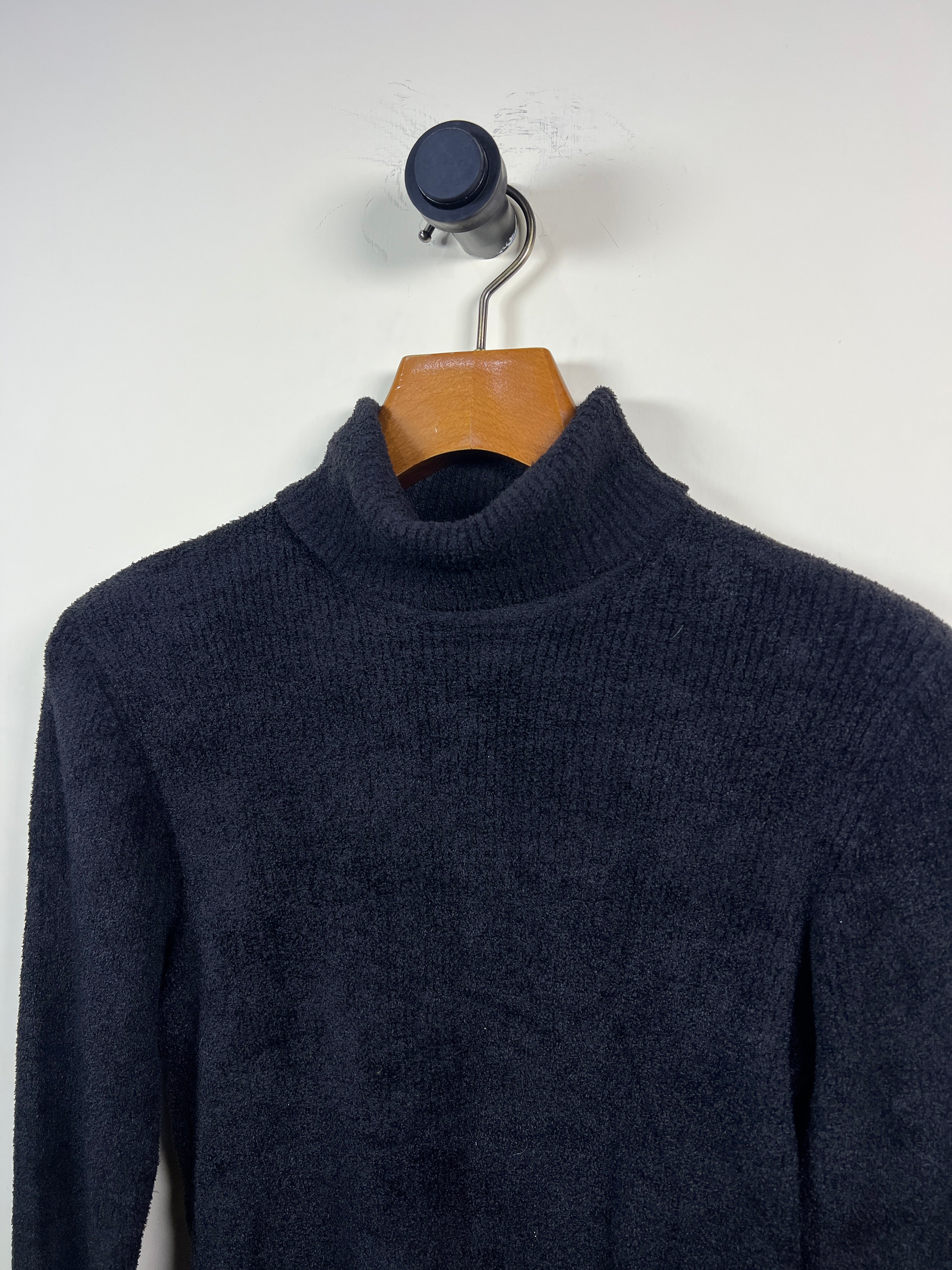 Talbots Turtle Neck Velvet Sweater (Women) (Small-Medium)