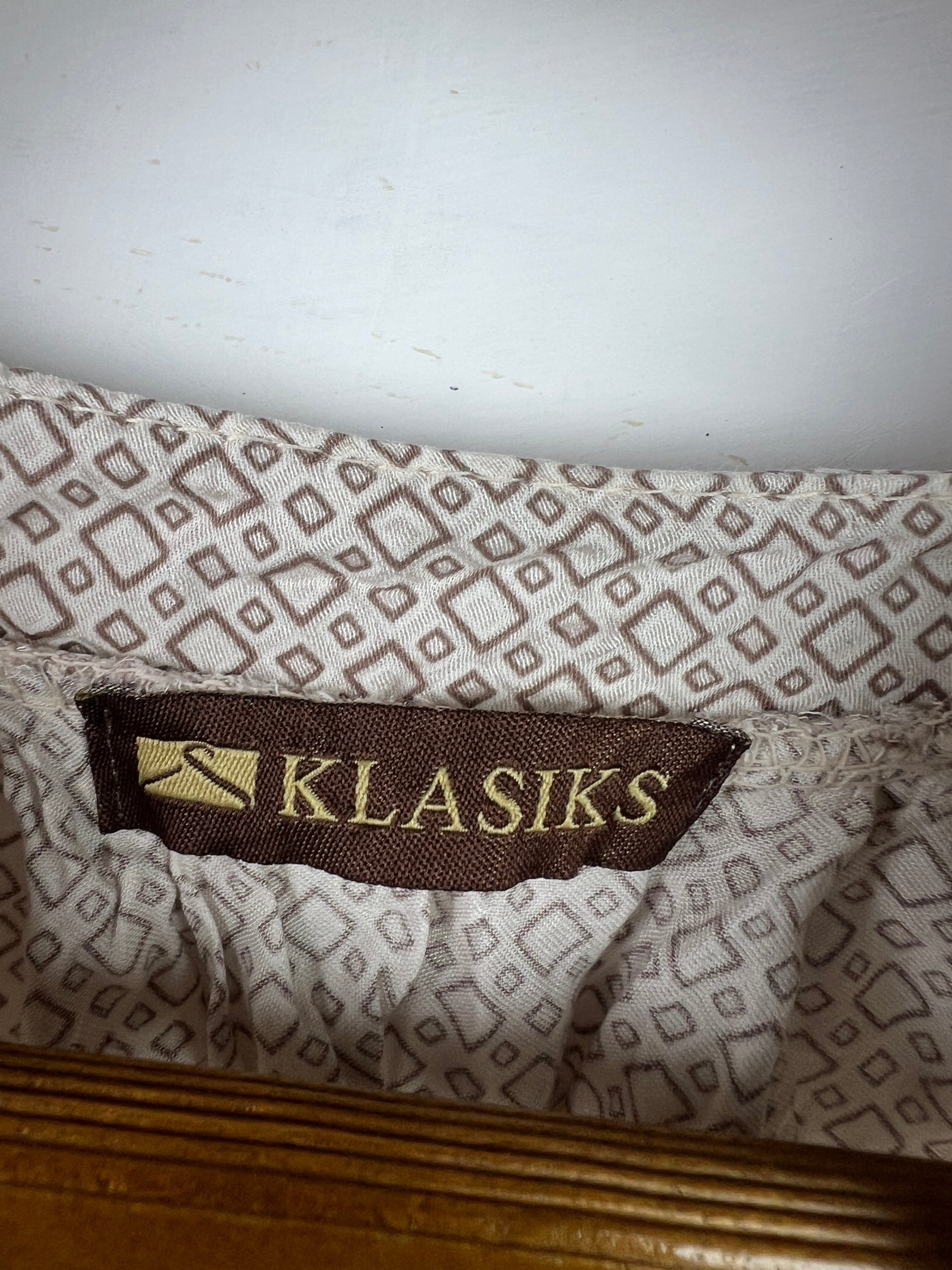 Klasiks Tank Top (Women) (Large/X-Large)
