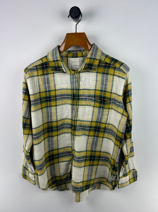 American Eagle Shirt (Women) (Medium-Large)