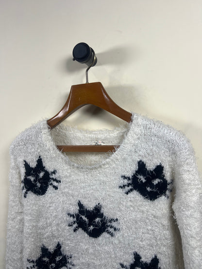 Love Velvet Sweater (Women) (Medium-Large)