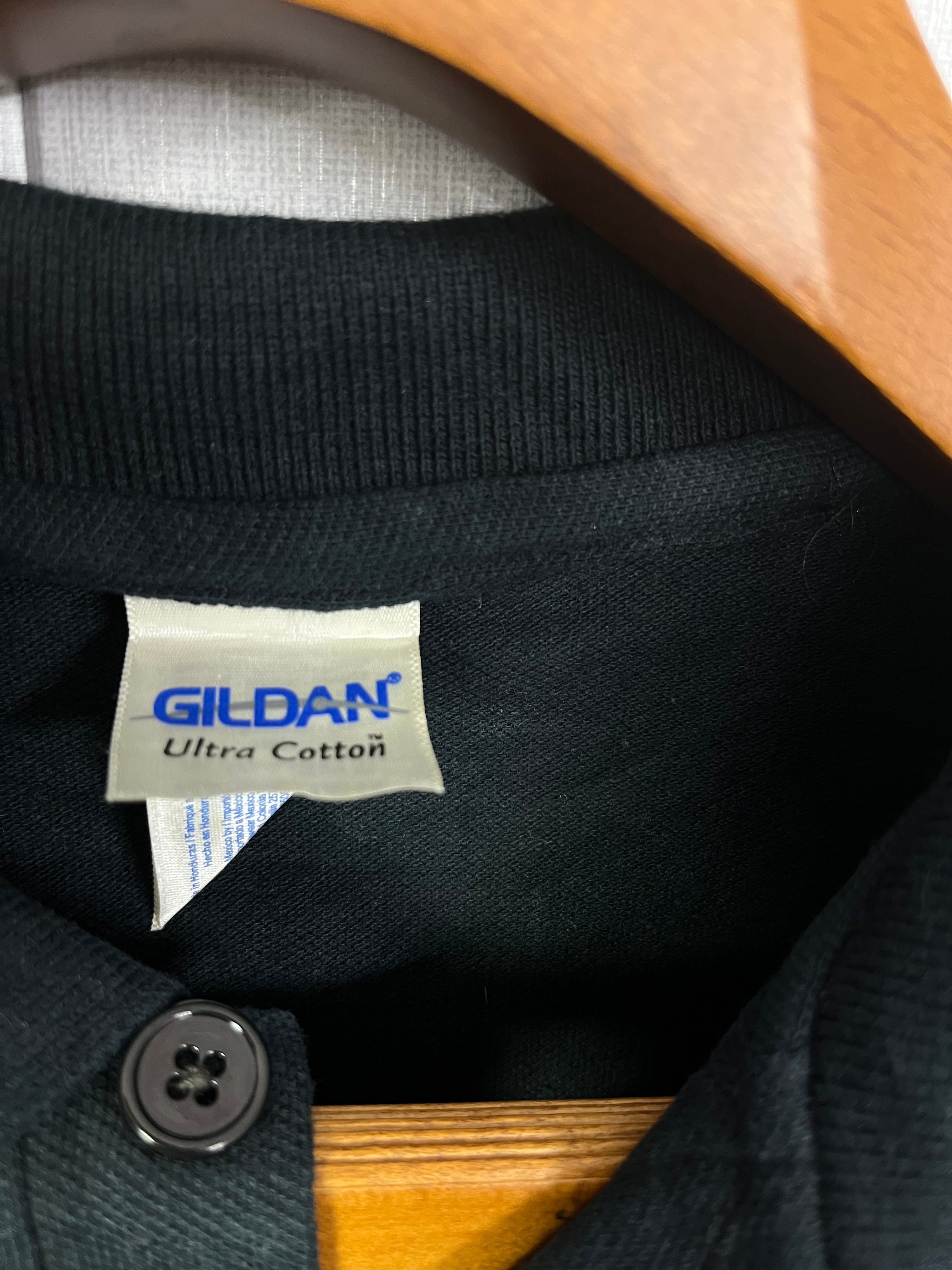 Gildan Polo (Small-Medium)