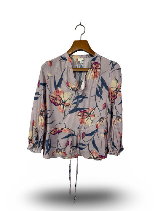 A New Day Blouse (Women) (Small-Medium)