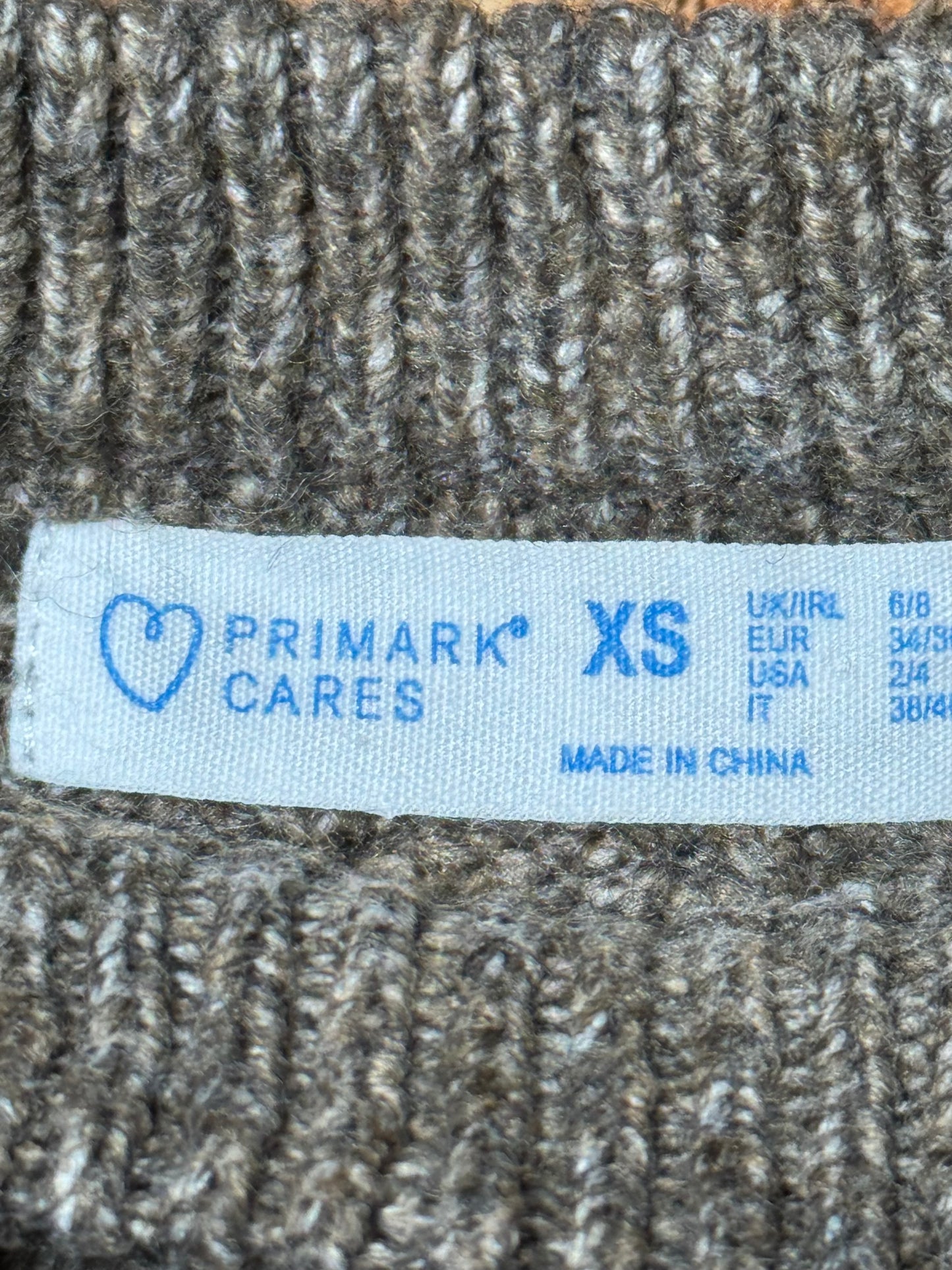 Primark Cable Knit Wool Sweater (F) (Small-Medium)