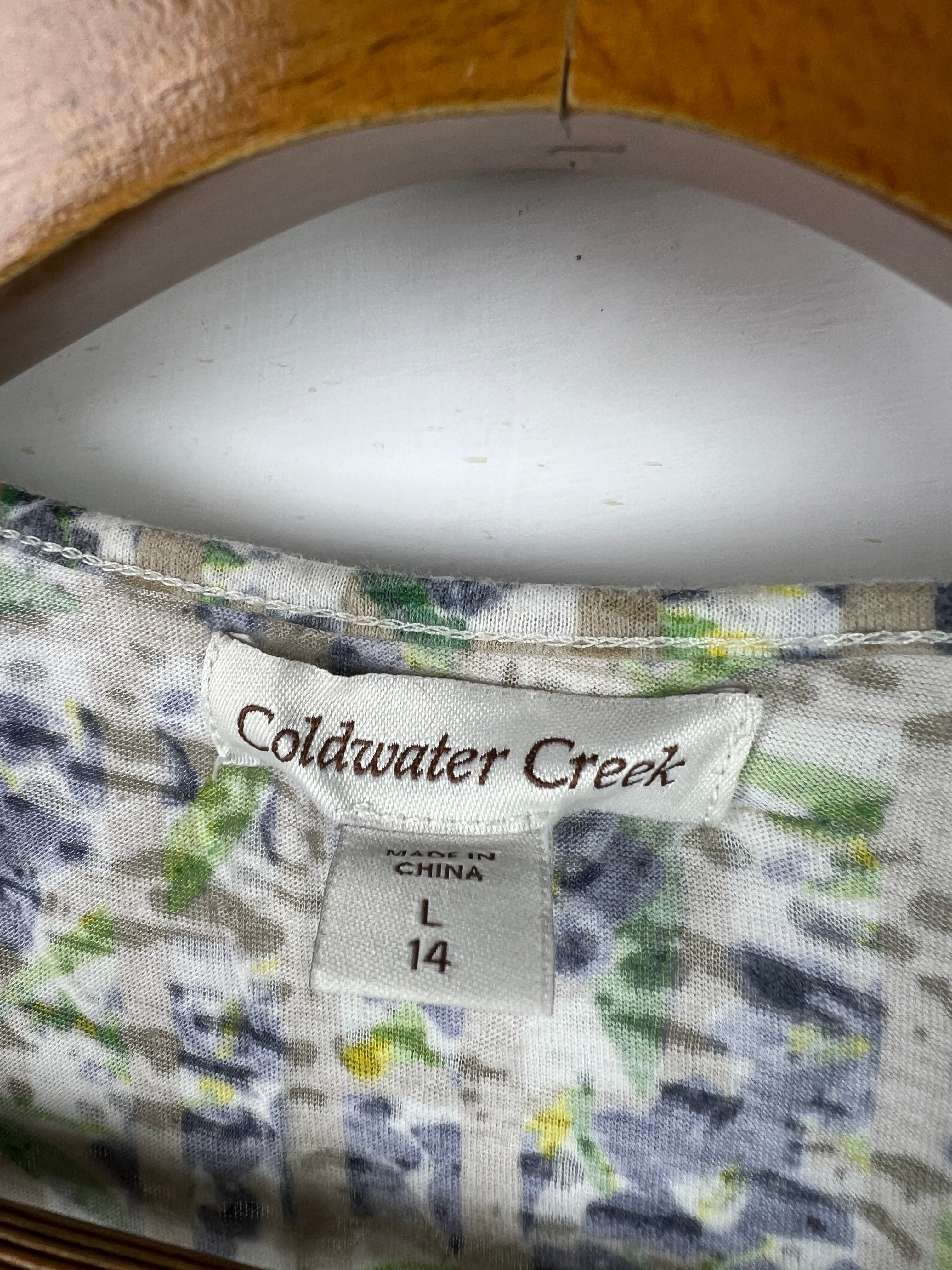 Coldwater Creek Blouse (Women) (Small-Medium)