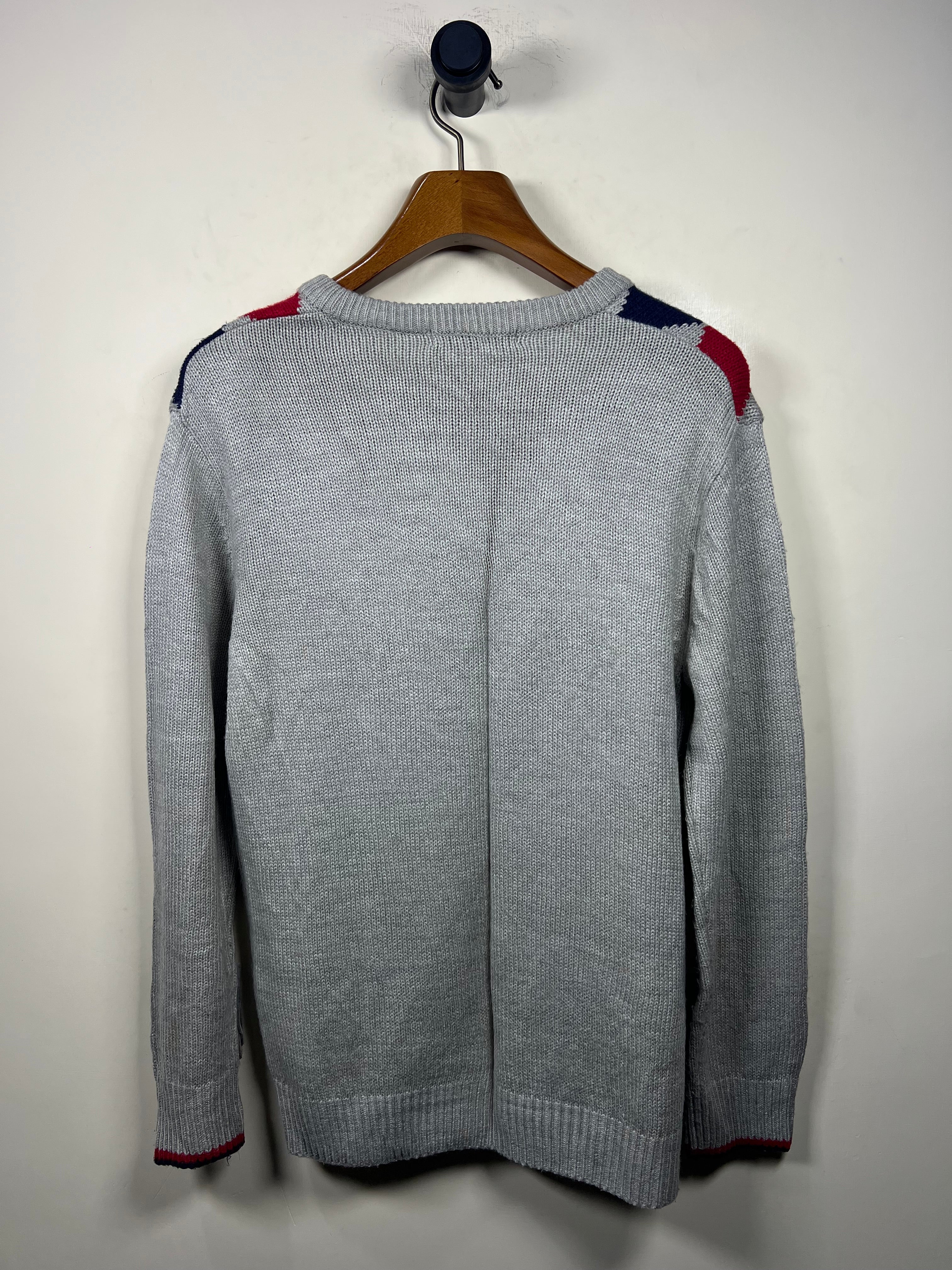 Modus Vivendi Sweater (Medium)