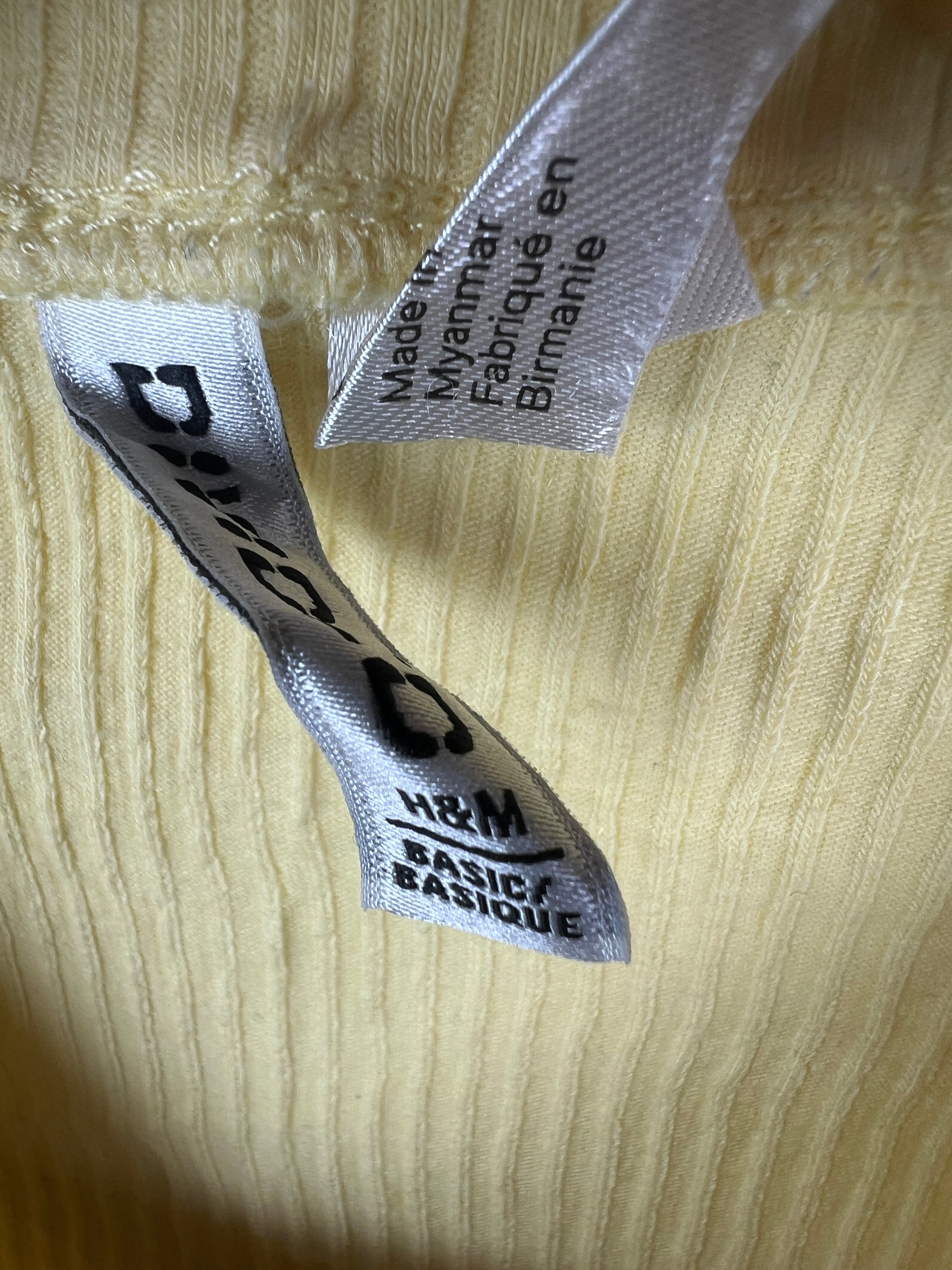 H&M Crop T-Shirt (Women) (X-Small)