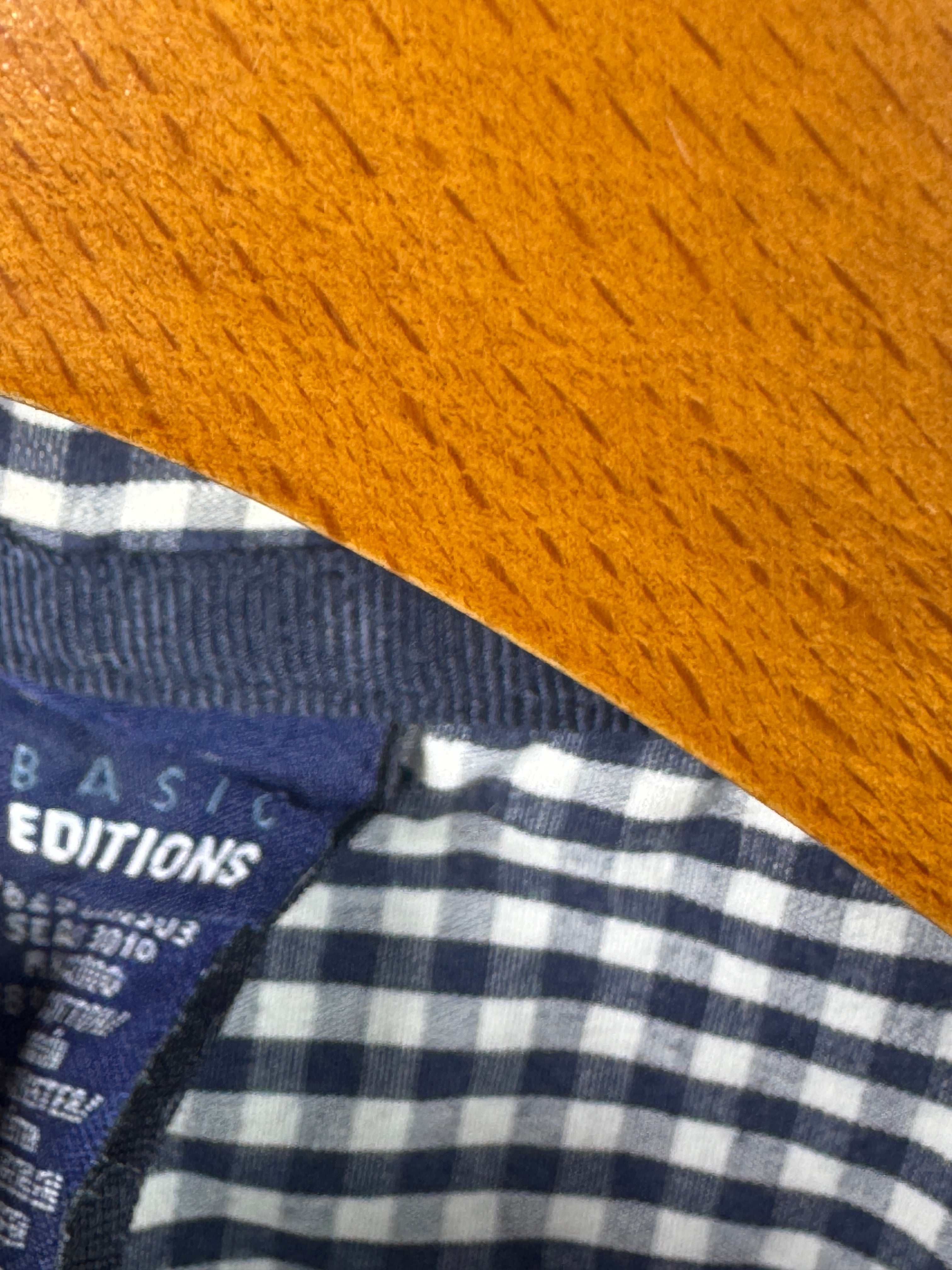 Basic Edition Linen Shirt (Medium-Large)