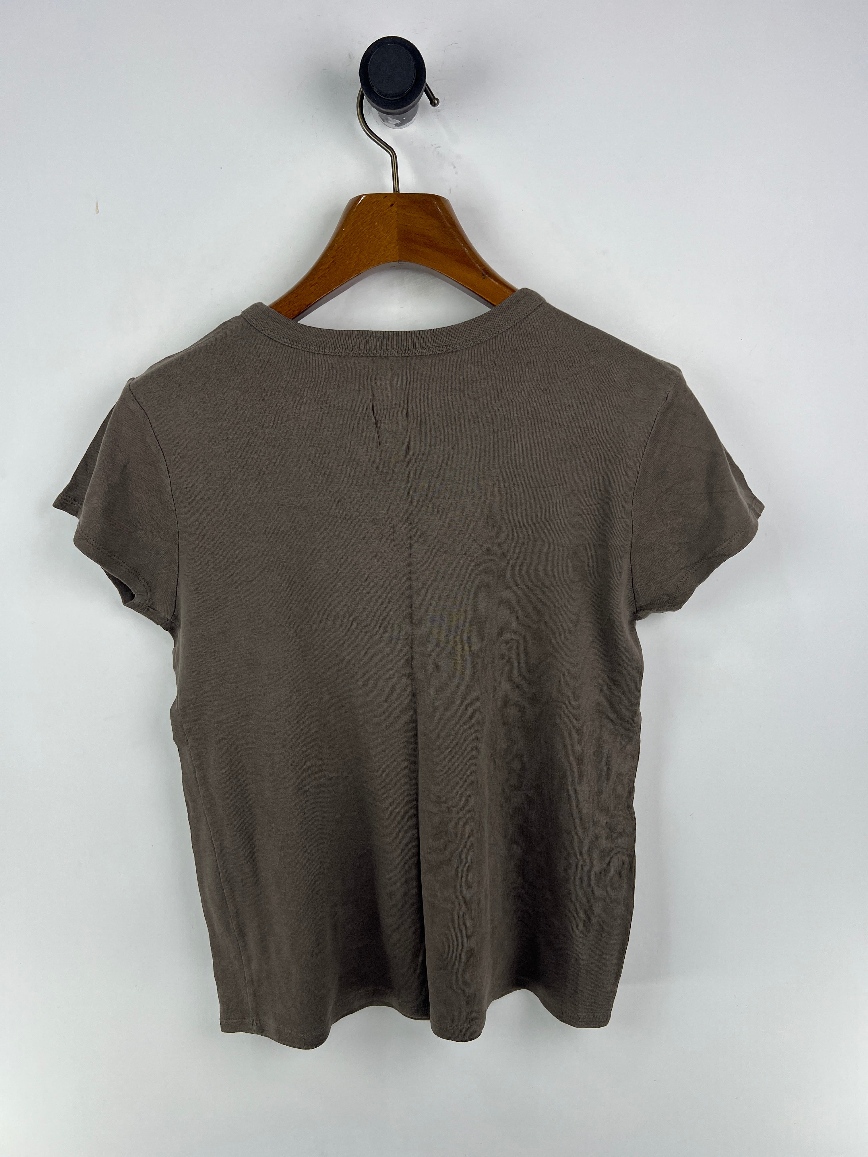 Mossimo T-Shirt (Women) (Large)