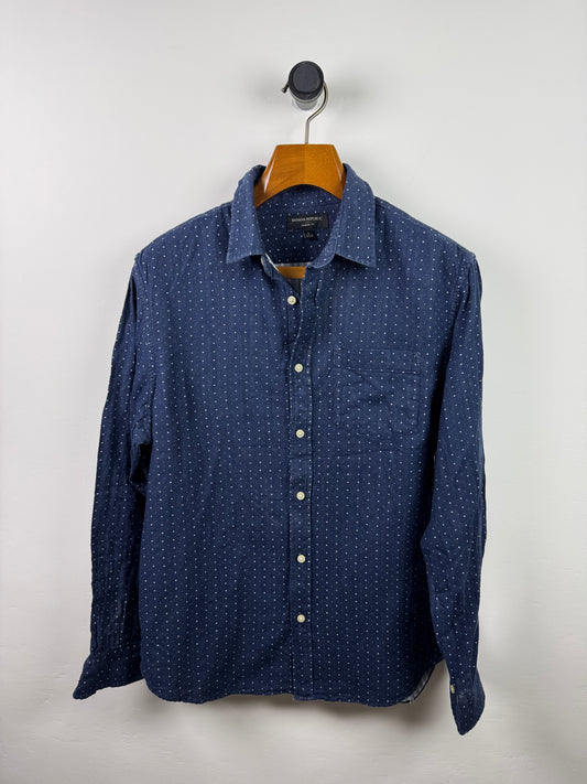 Banana Republic Shirt (Large)