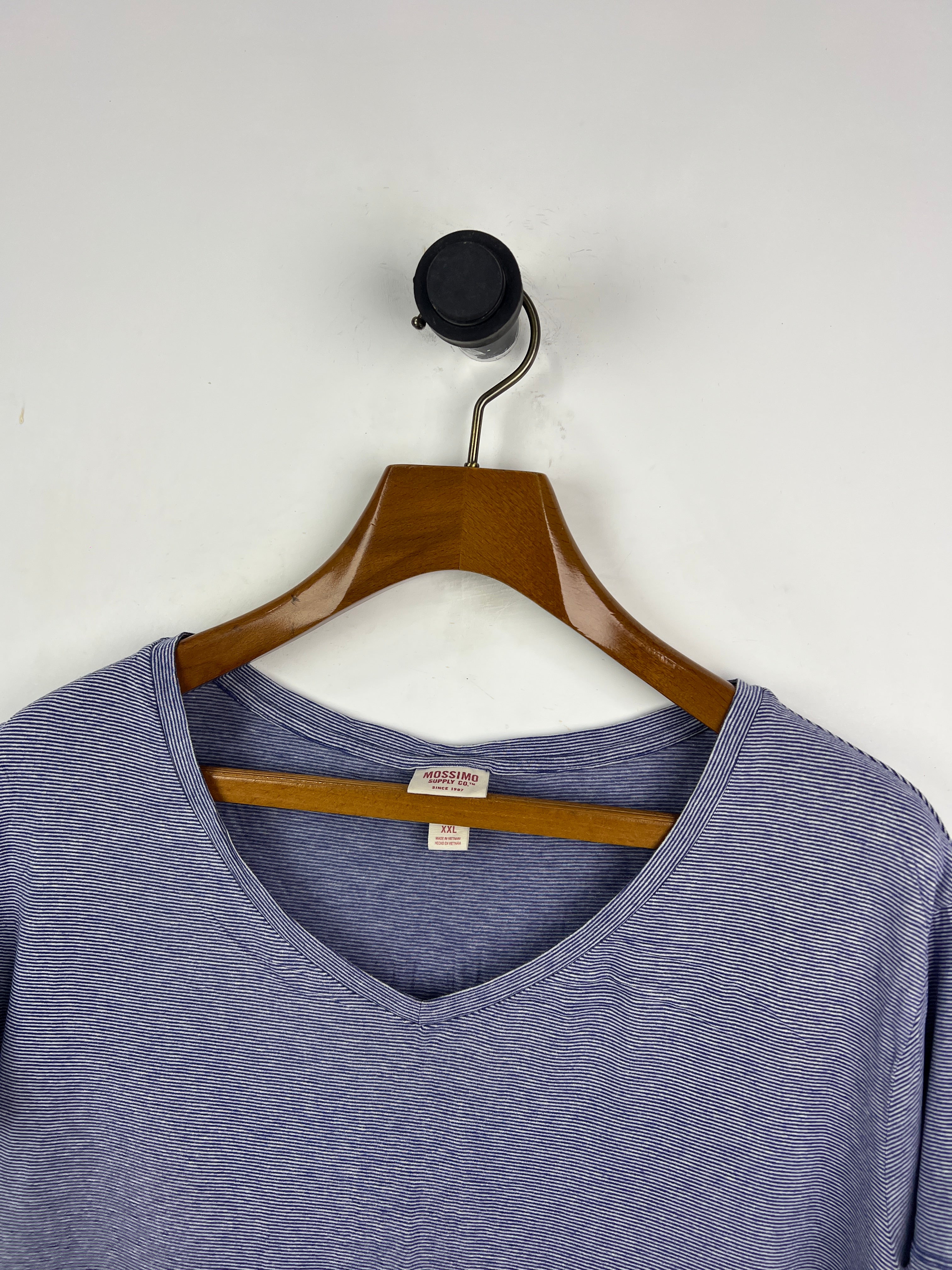 Mossimo T-Shirt (Women) (X-Large)