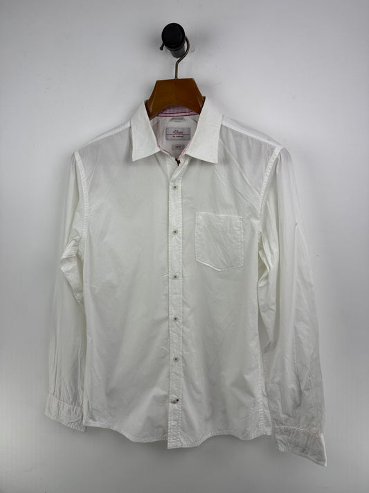 Oliver Shirt (Medium)