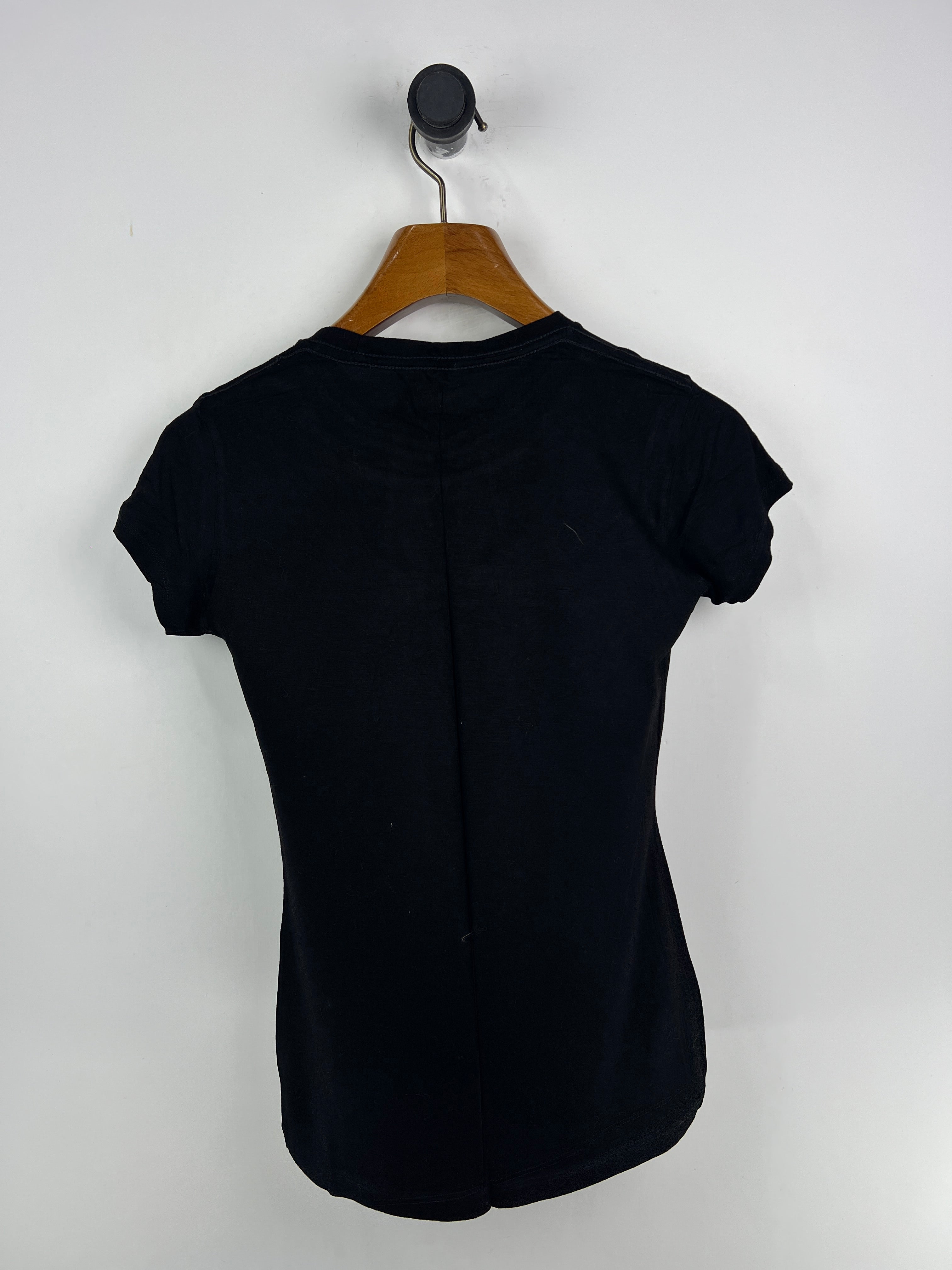 Bebe T-Shirt (Women) (X-Small/Small)