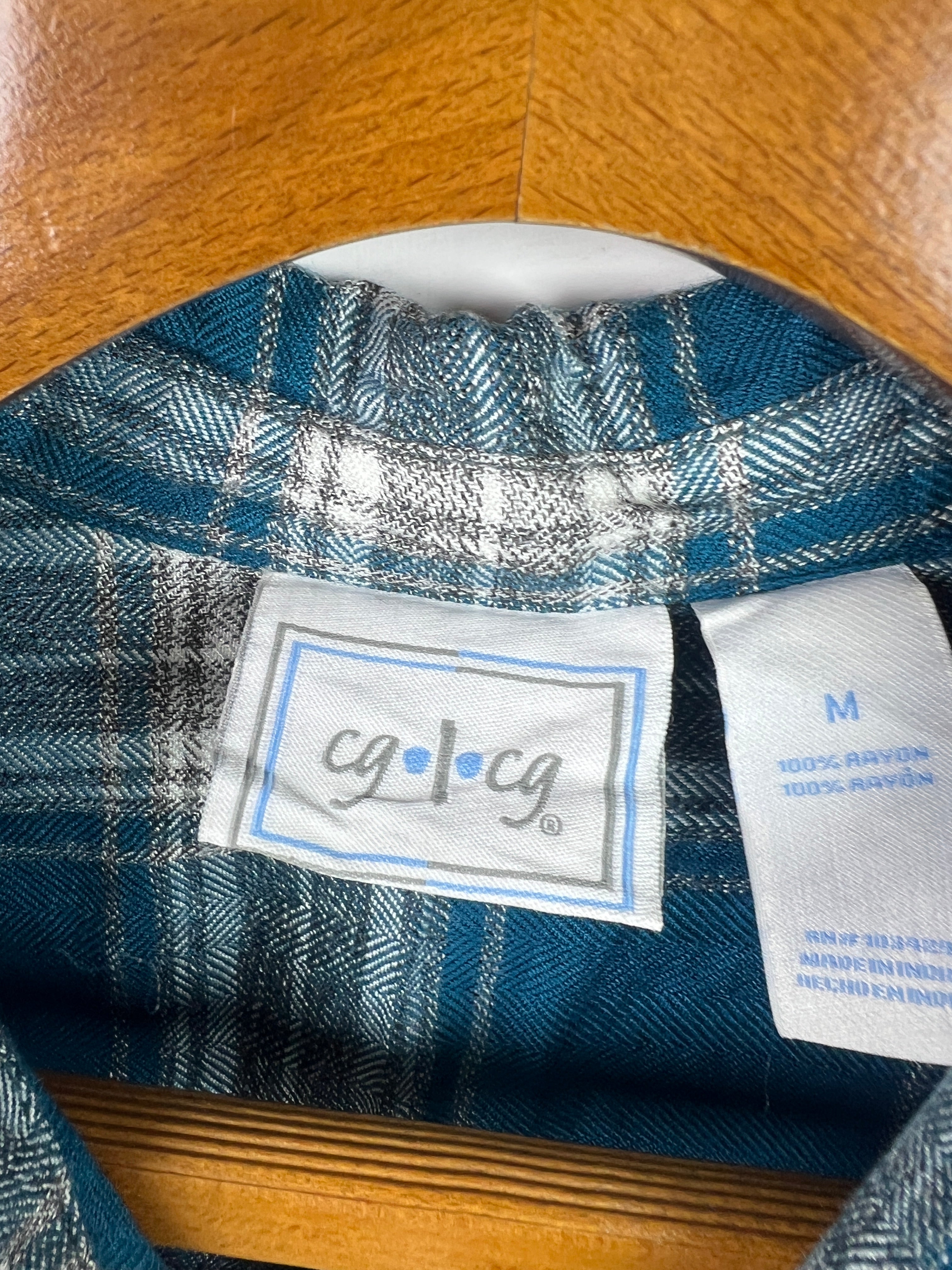 Shirt (Women) (Large/X-Large)
