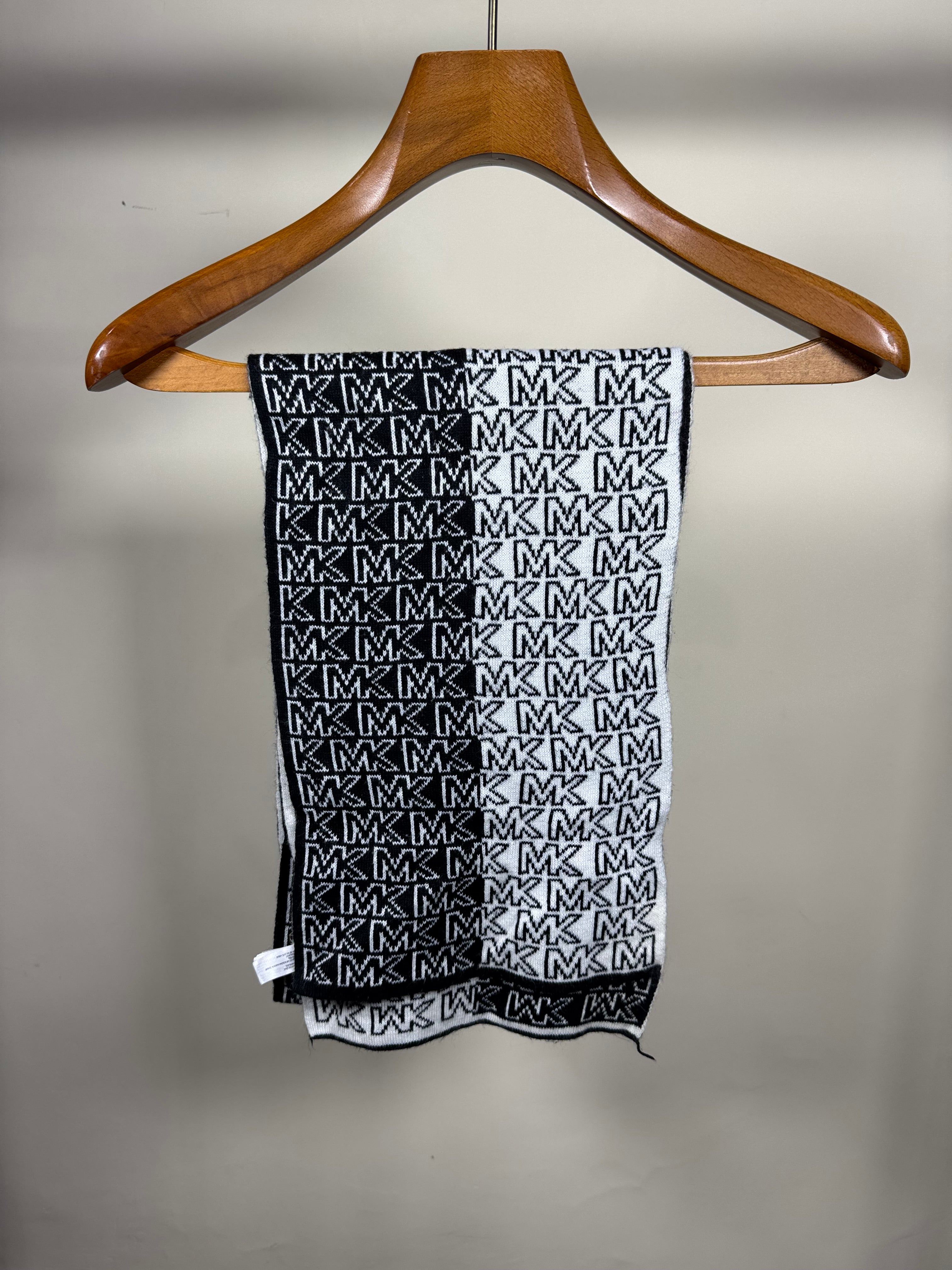 Michael Kors Muffler