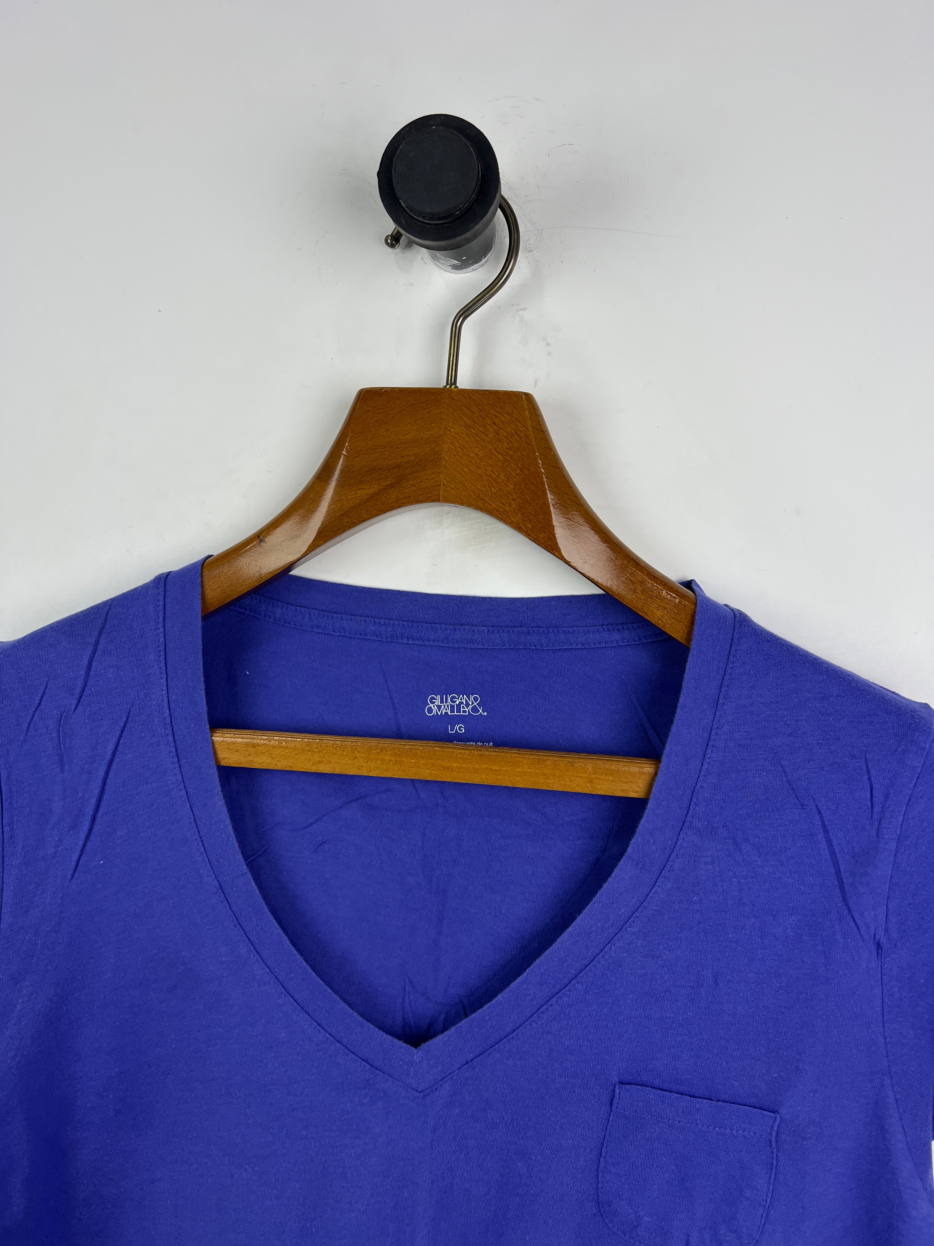 Gilligano T-Shirt (Women) (Medium-Large)
