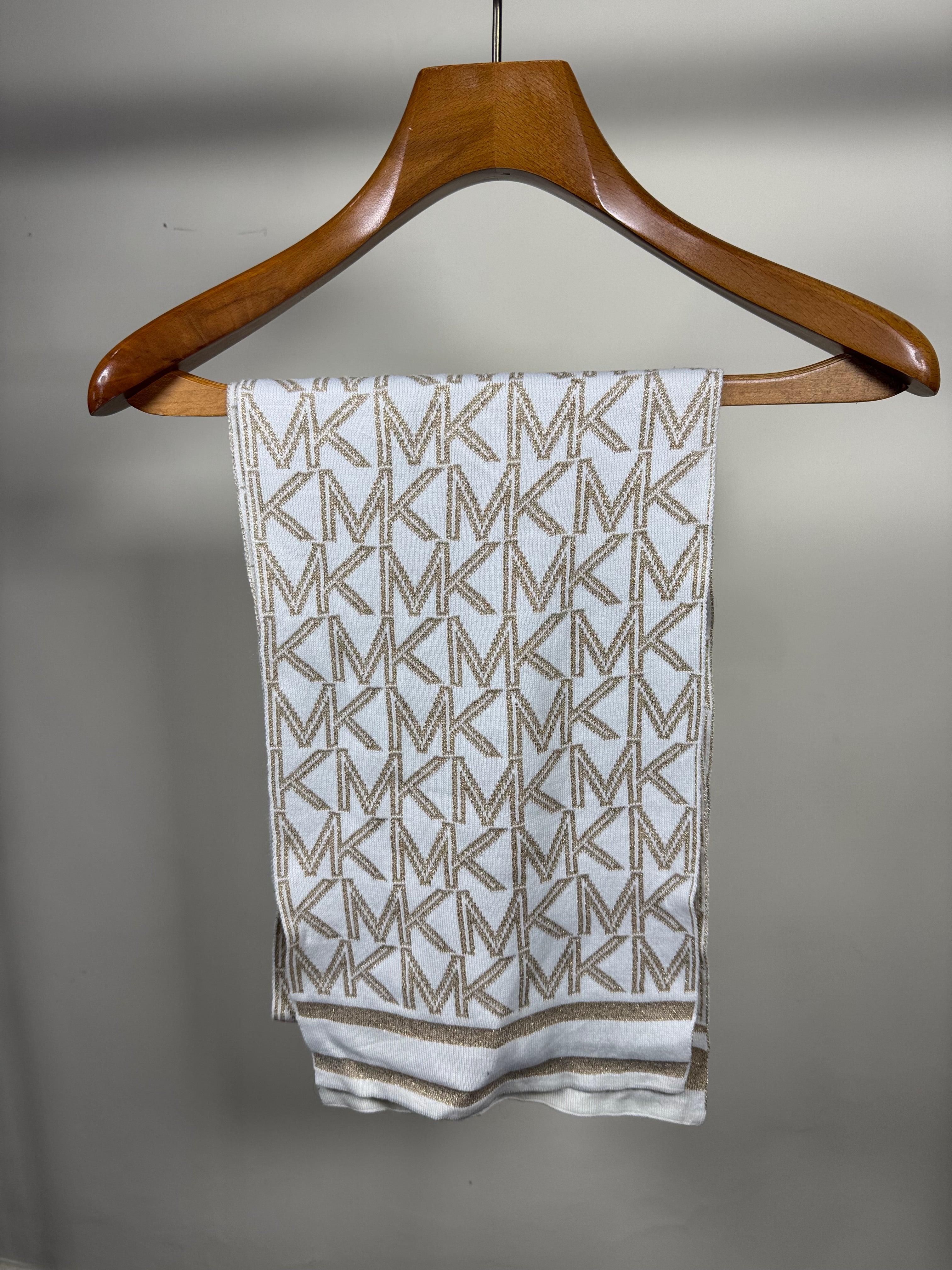 Michael Kors Muffler