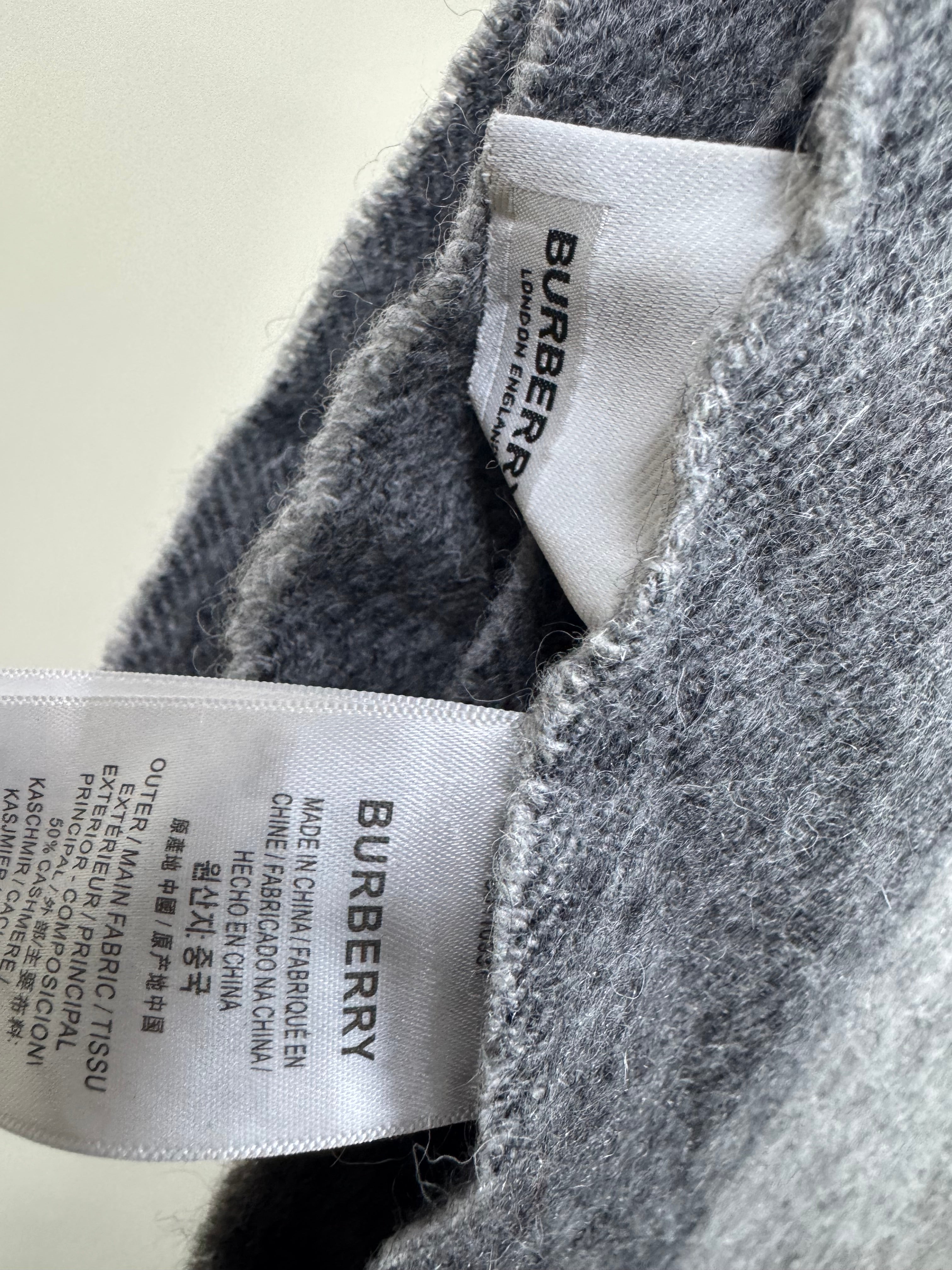 Burberry Cashmere Muffler