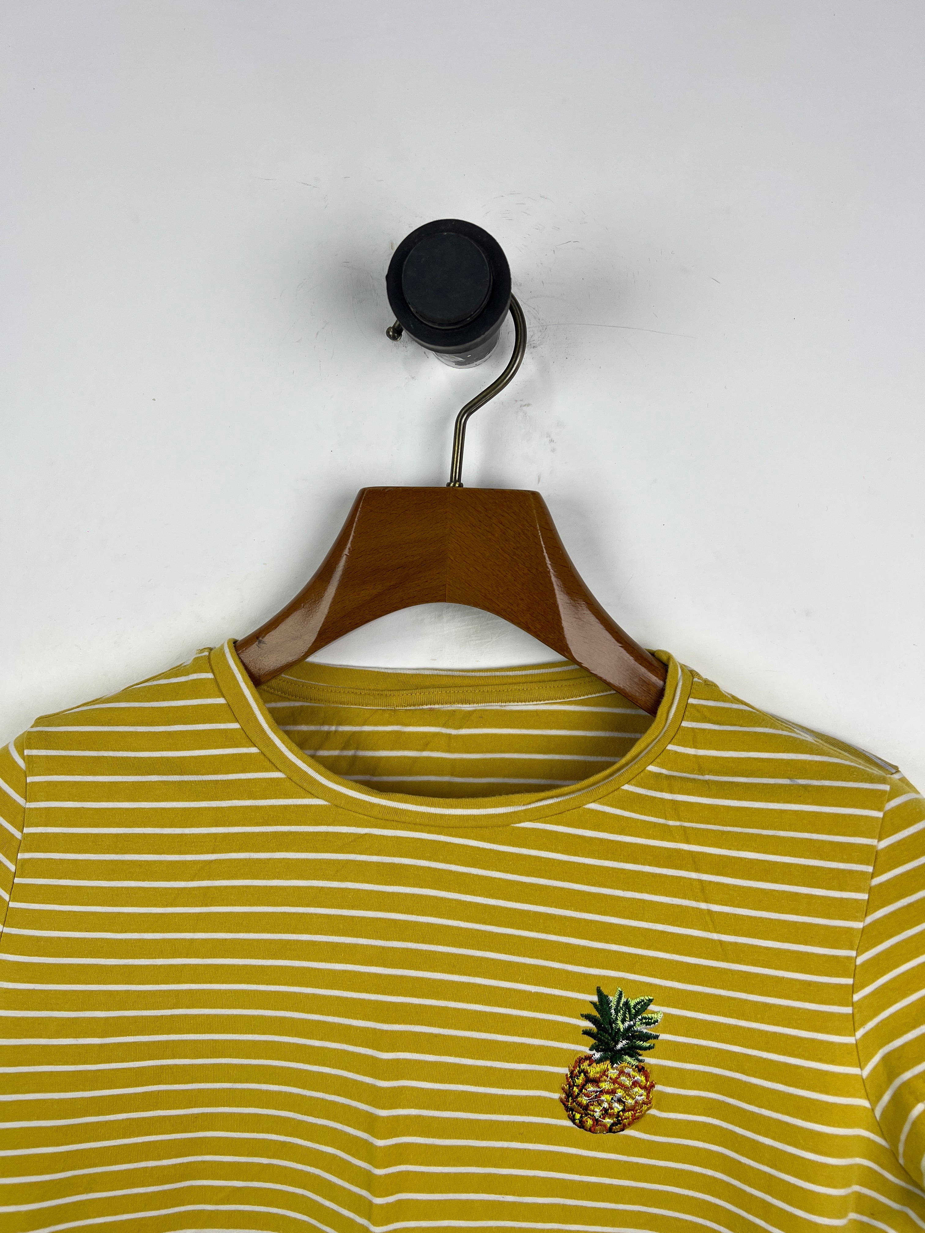 T-Shirt (Women) (X-Small/Small)