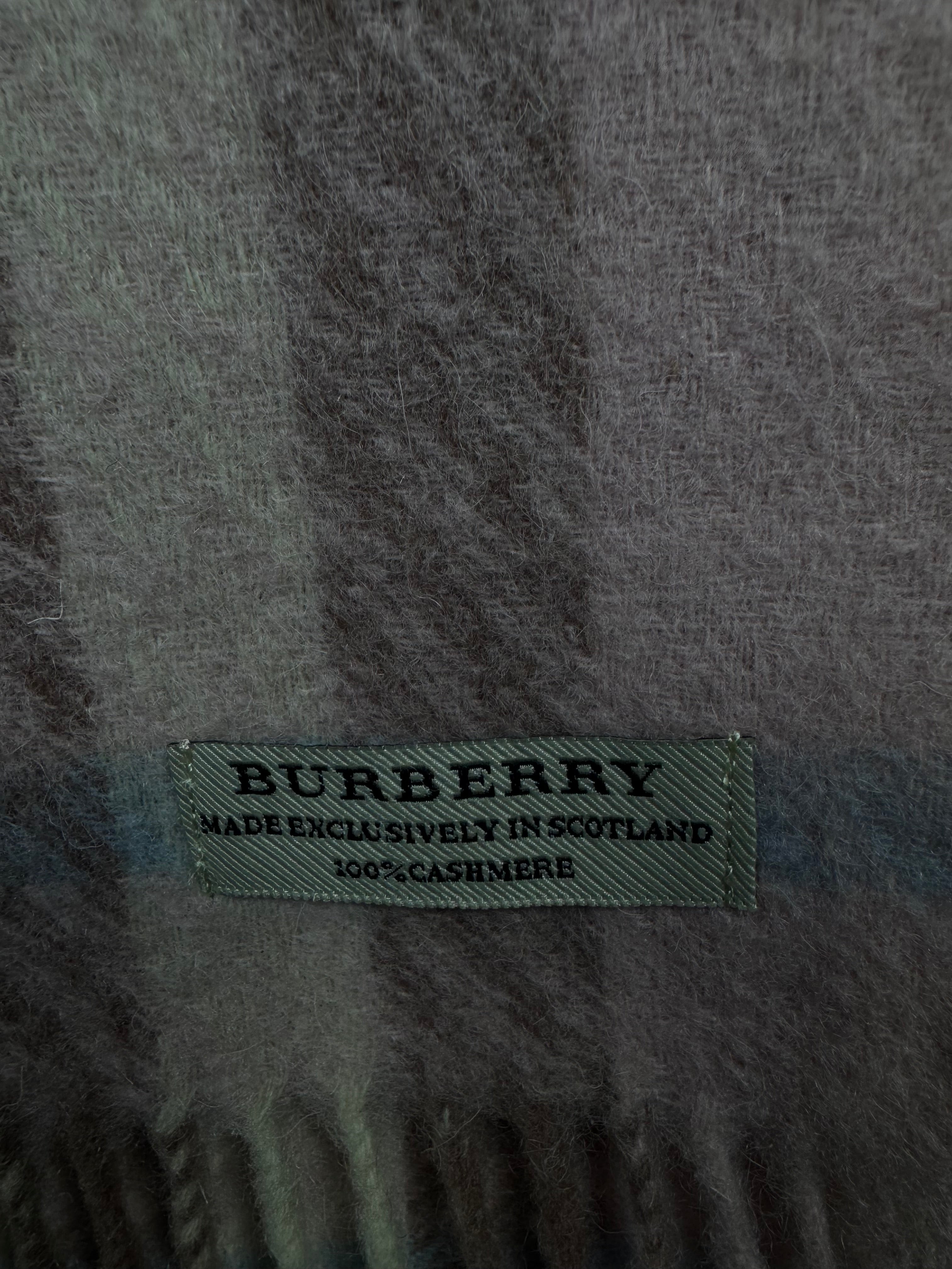 Burberry Cashmere Muffler