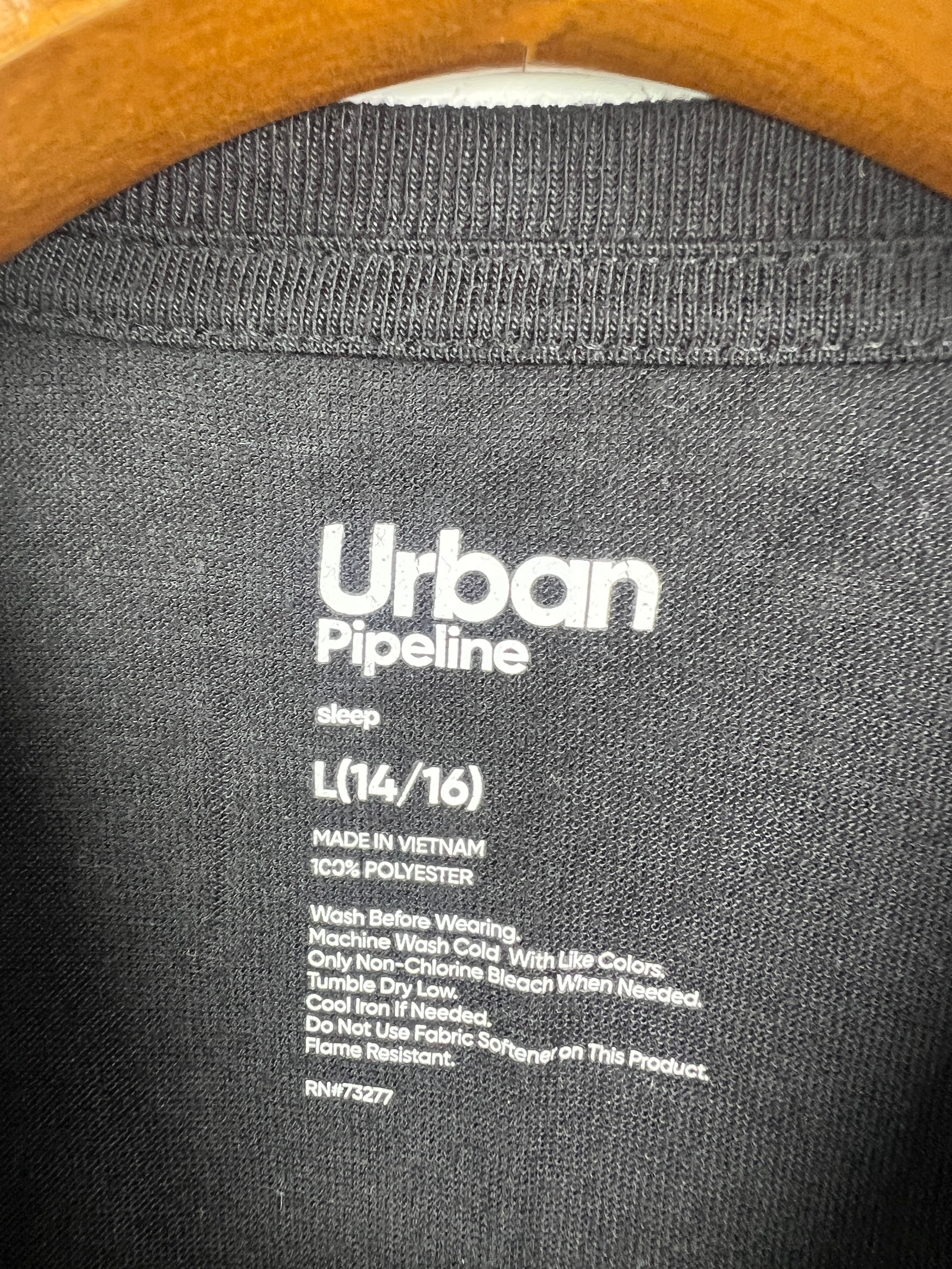 Urban T-Shirt (Women) (Small)