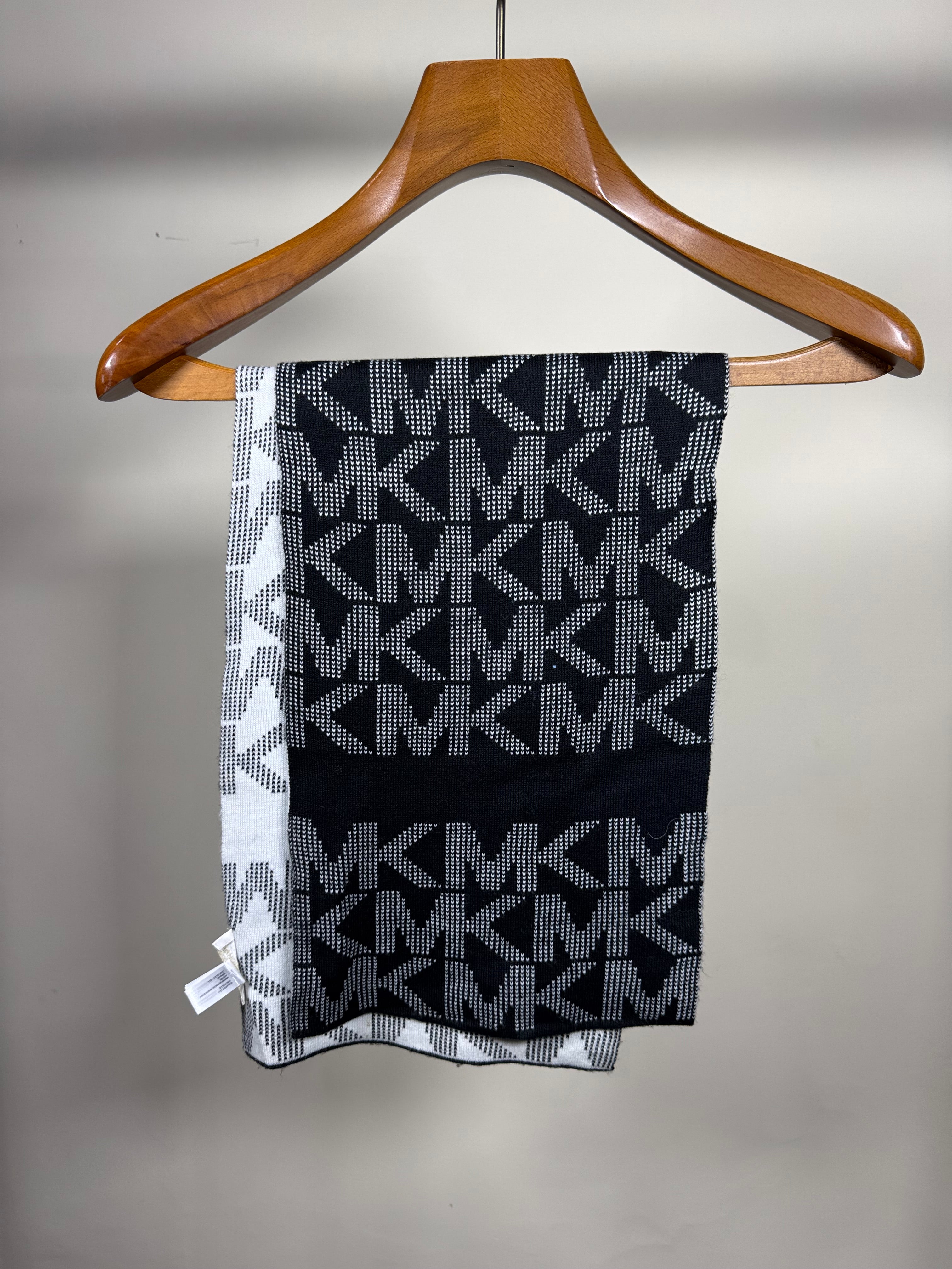 Michael Kors Muffler