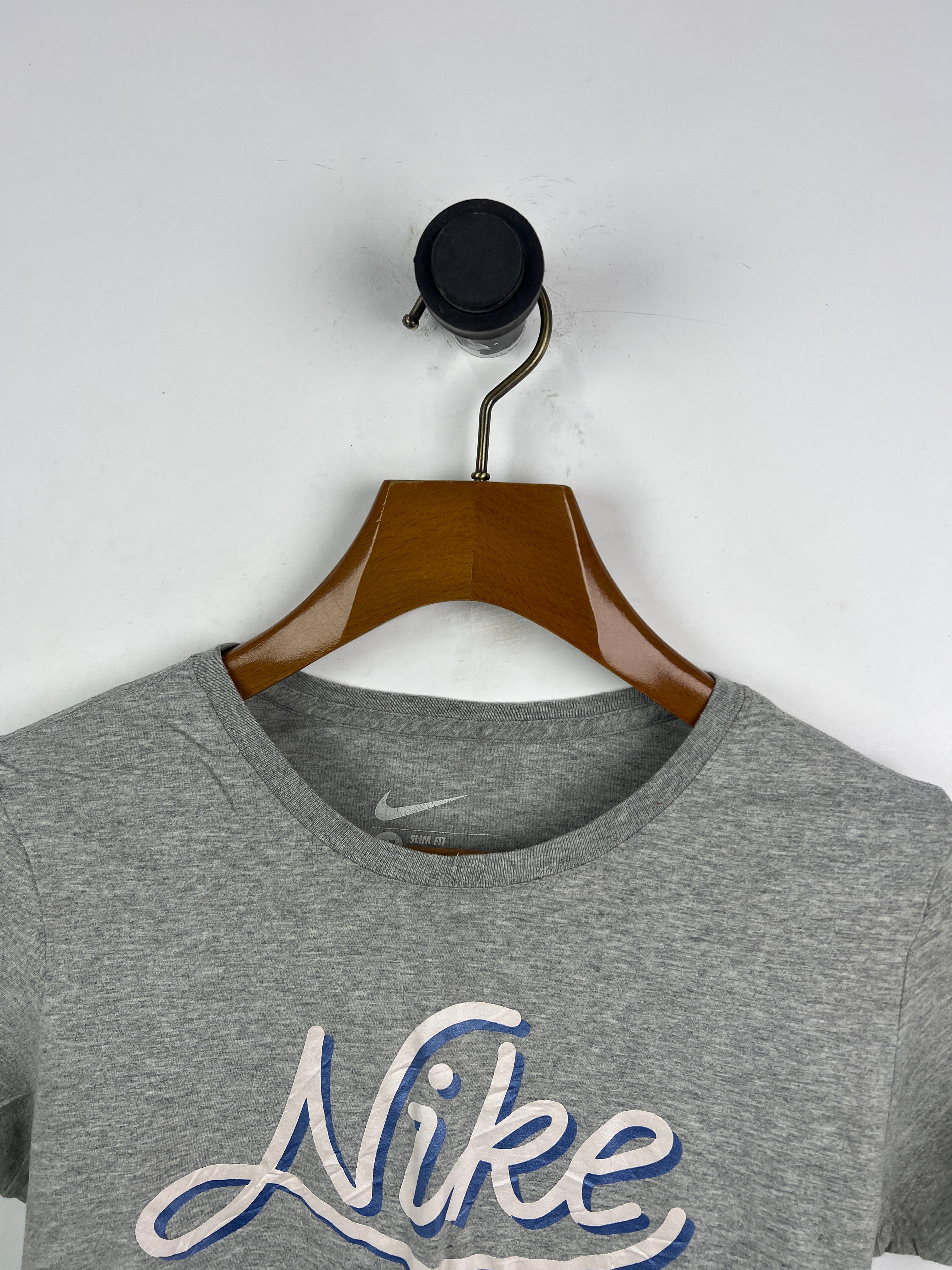 Nike T-Shirt (Women) (Small-Medium)
