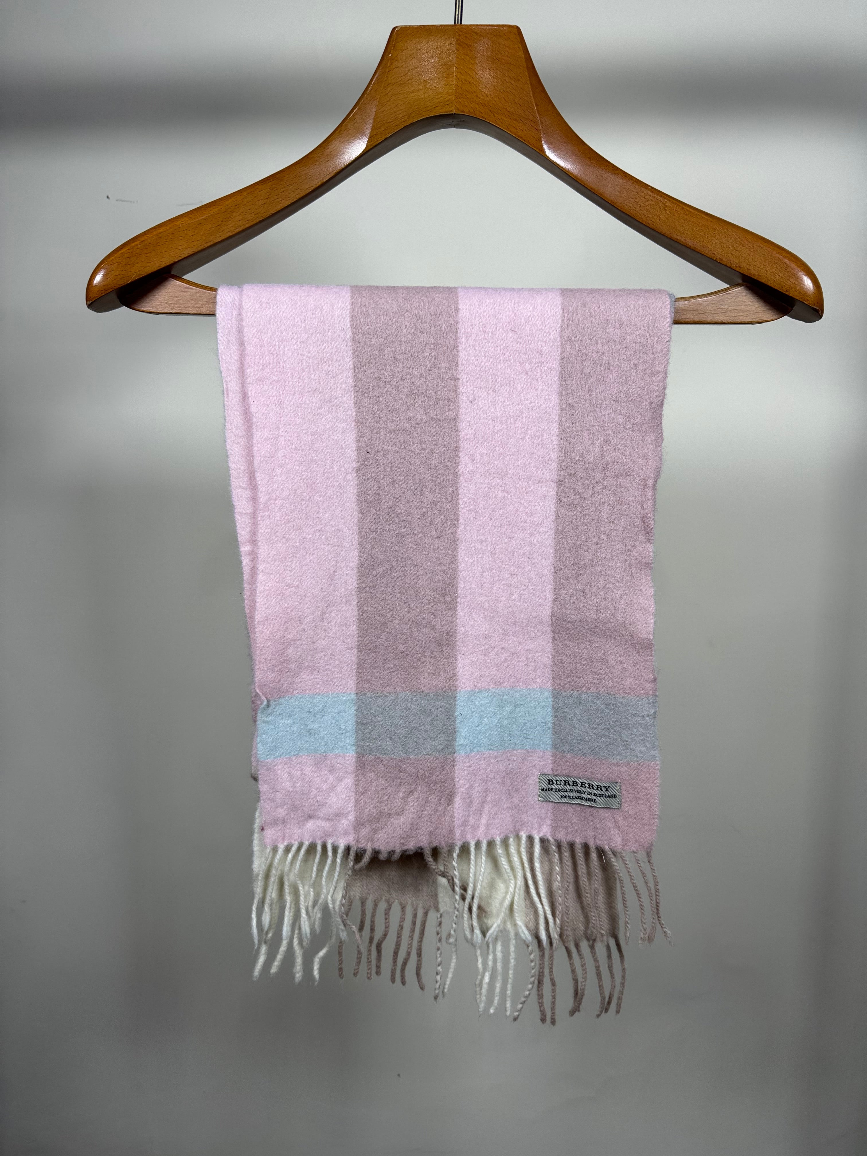 Burberry Cashmere Muffler