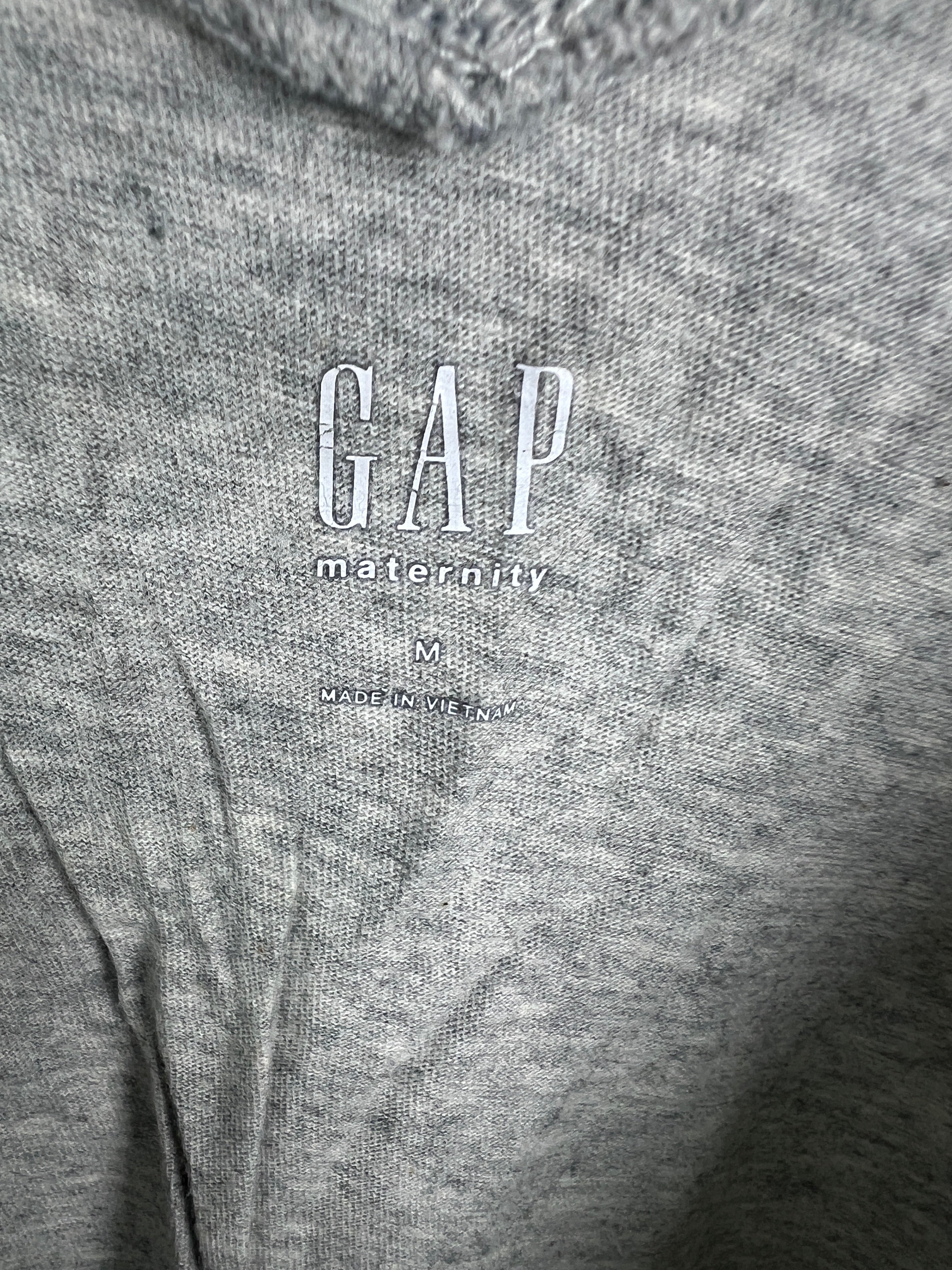 Gap Tank Top (Women) (Medium)
