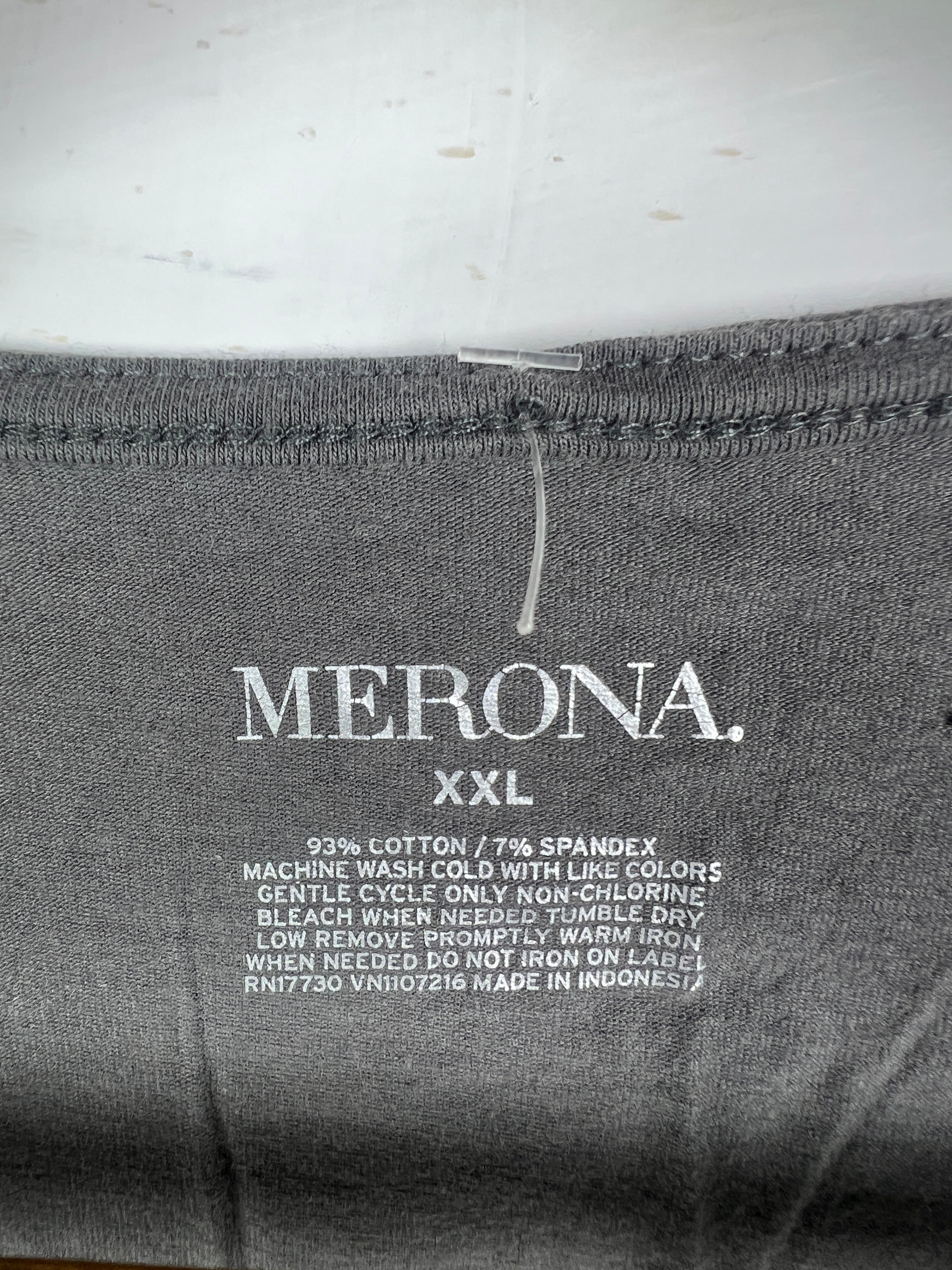 Merona Tank Top (Women) (Large/X-Large)