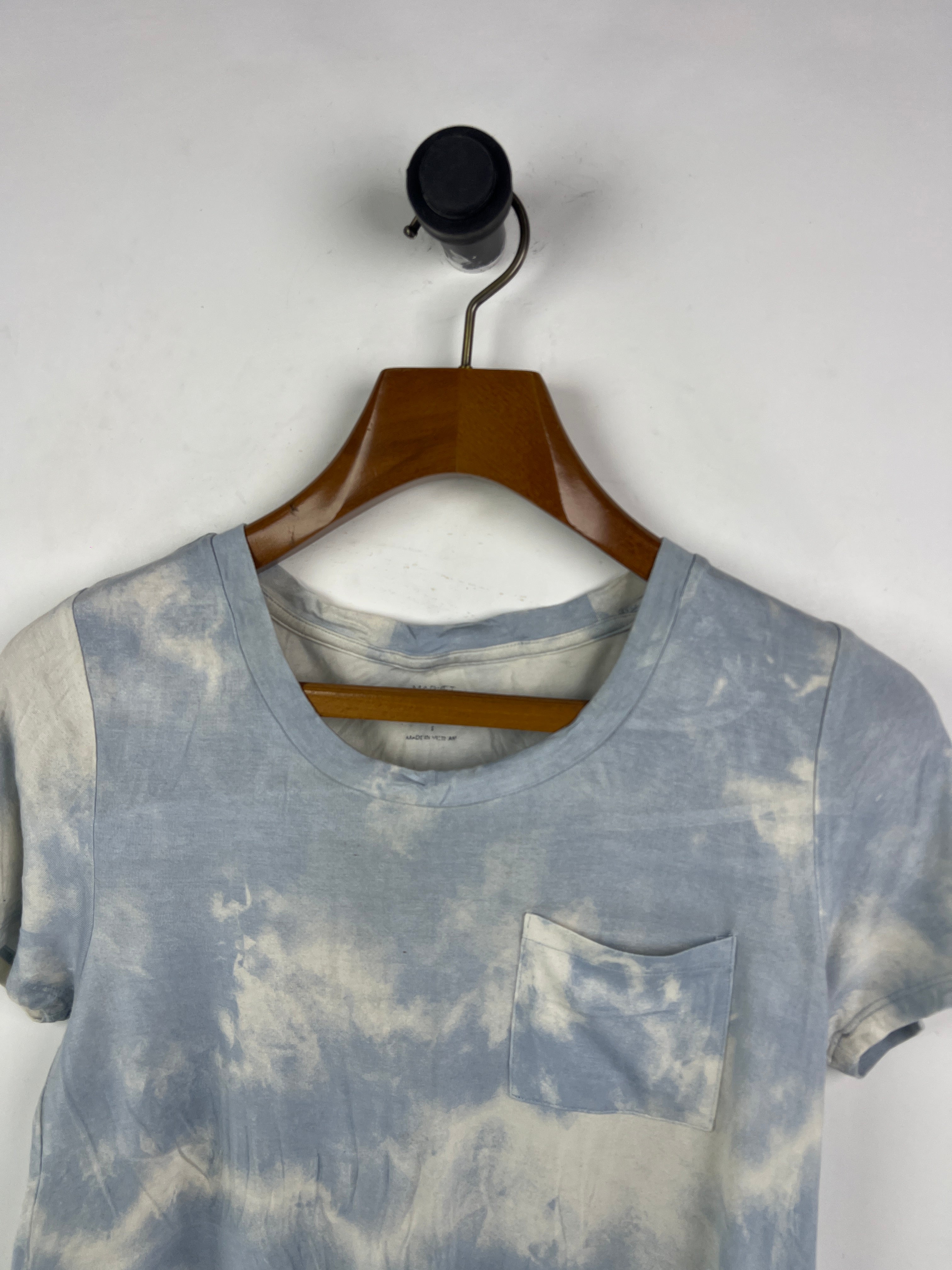 Blouse (Women) (Medium)