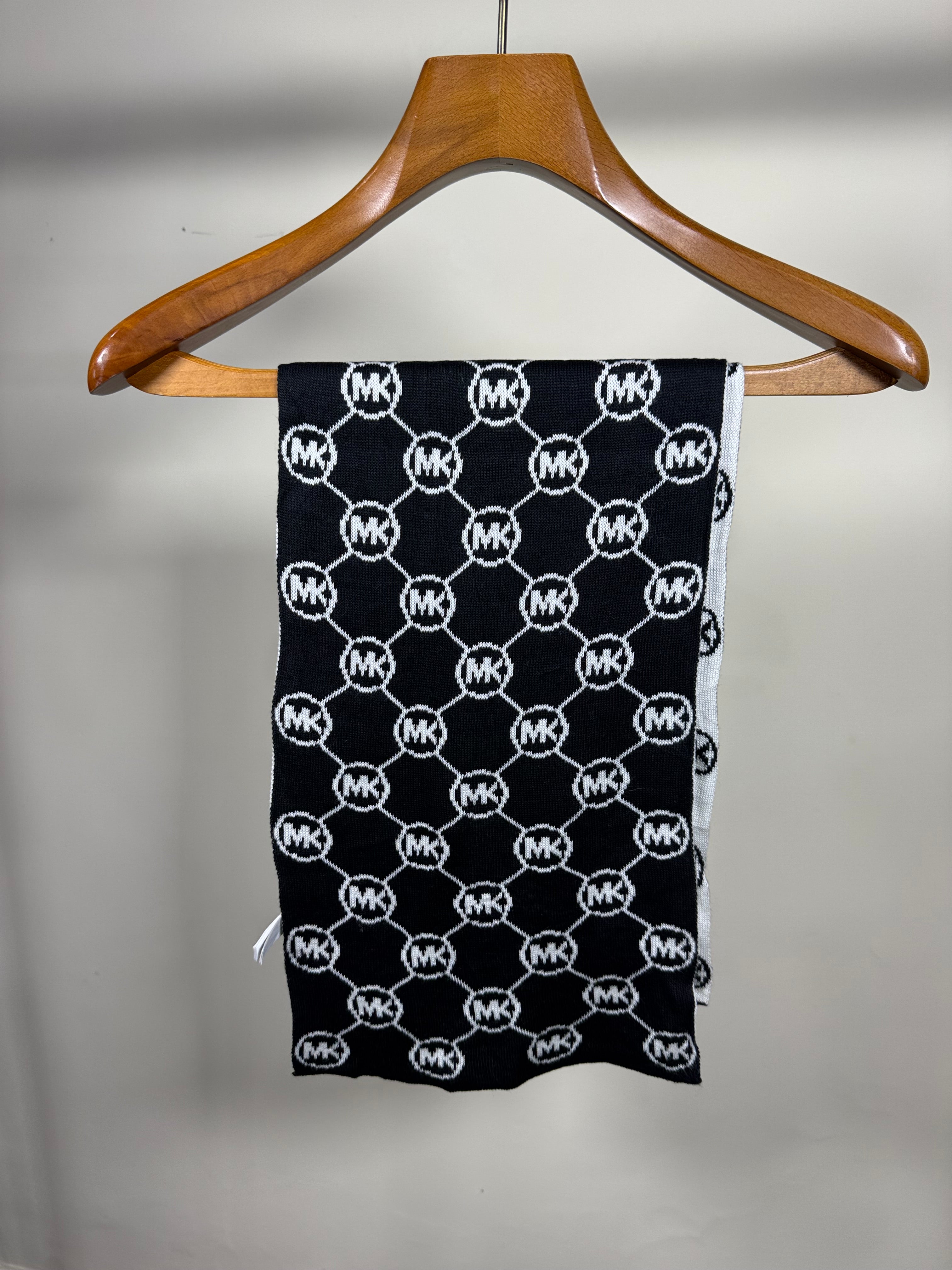 Michael Kors Muffler