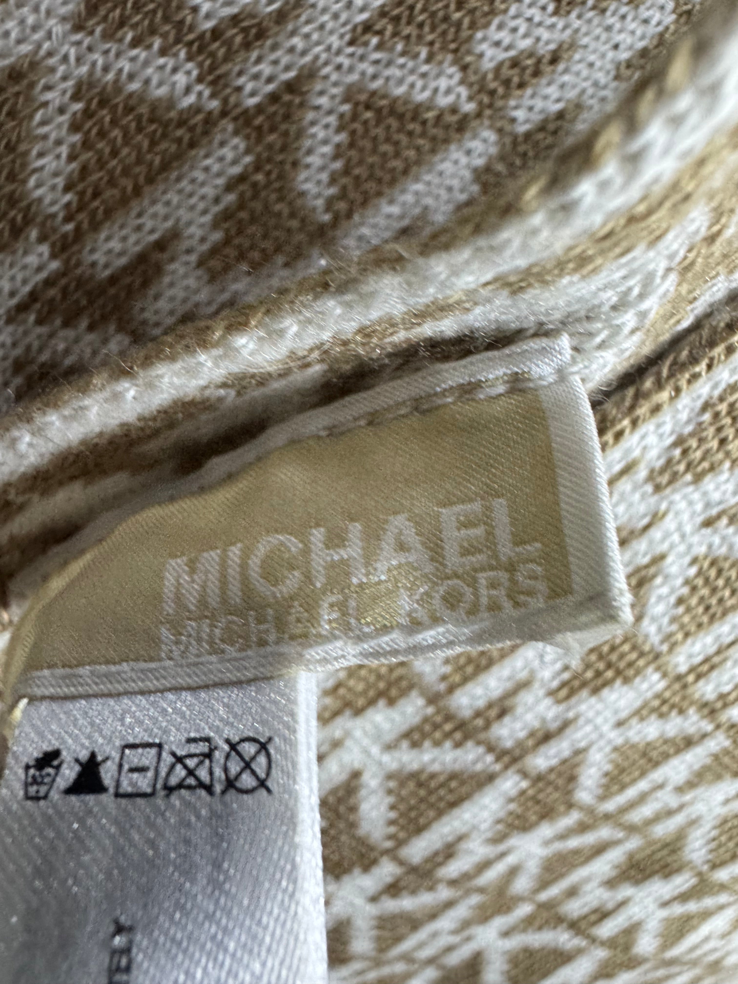 Michael Kors Muffler