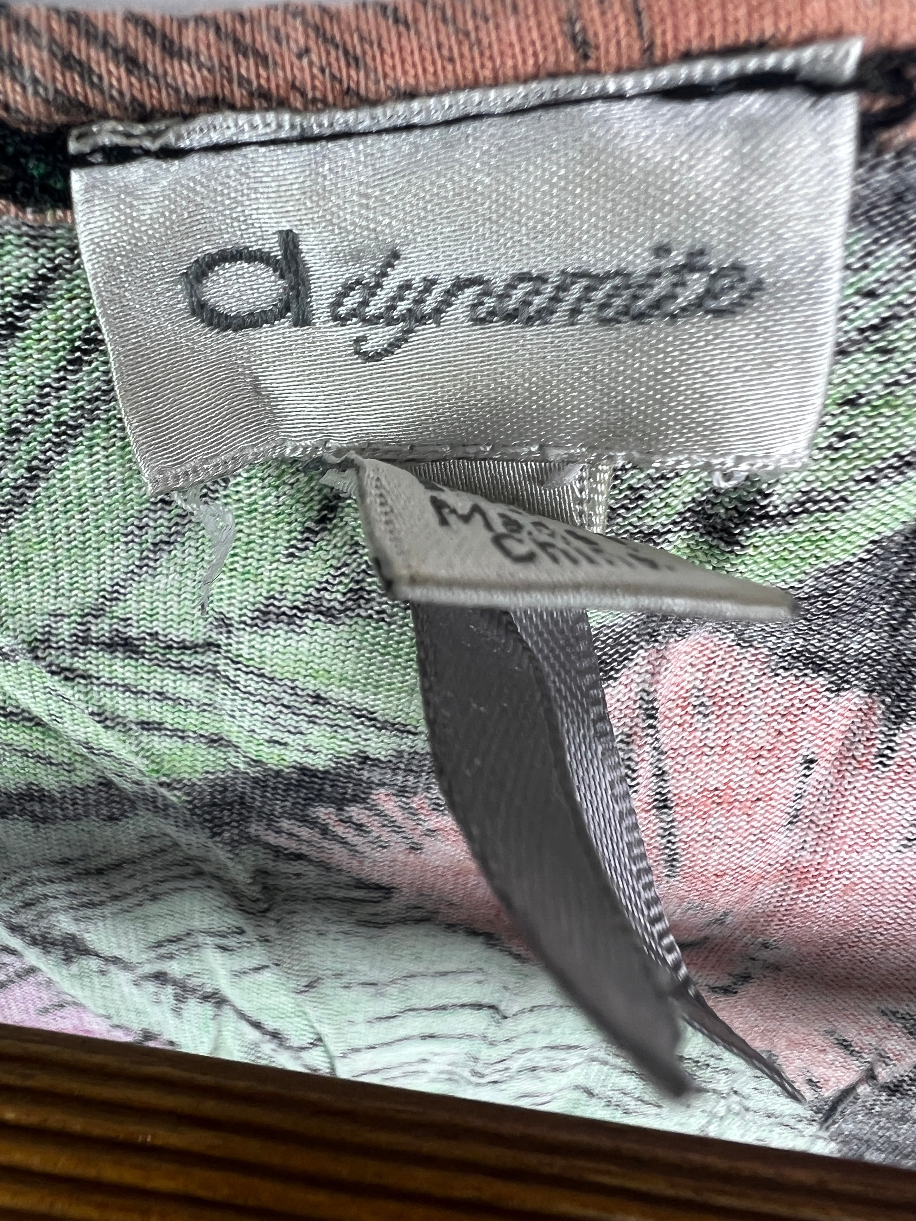 Dynamite Tank Top (Women) (Small)