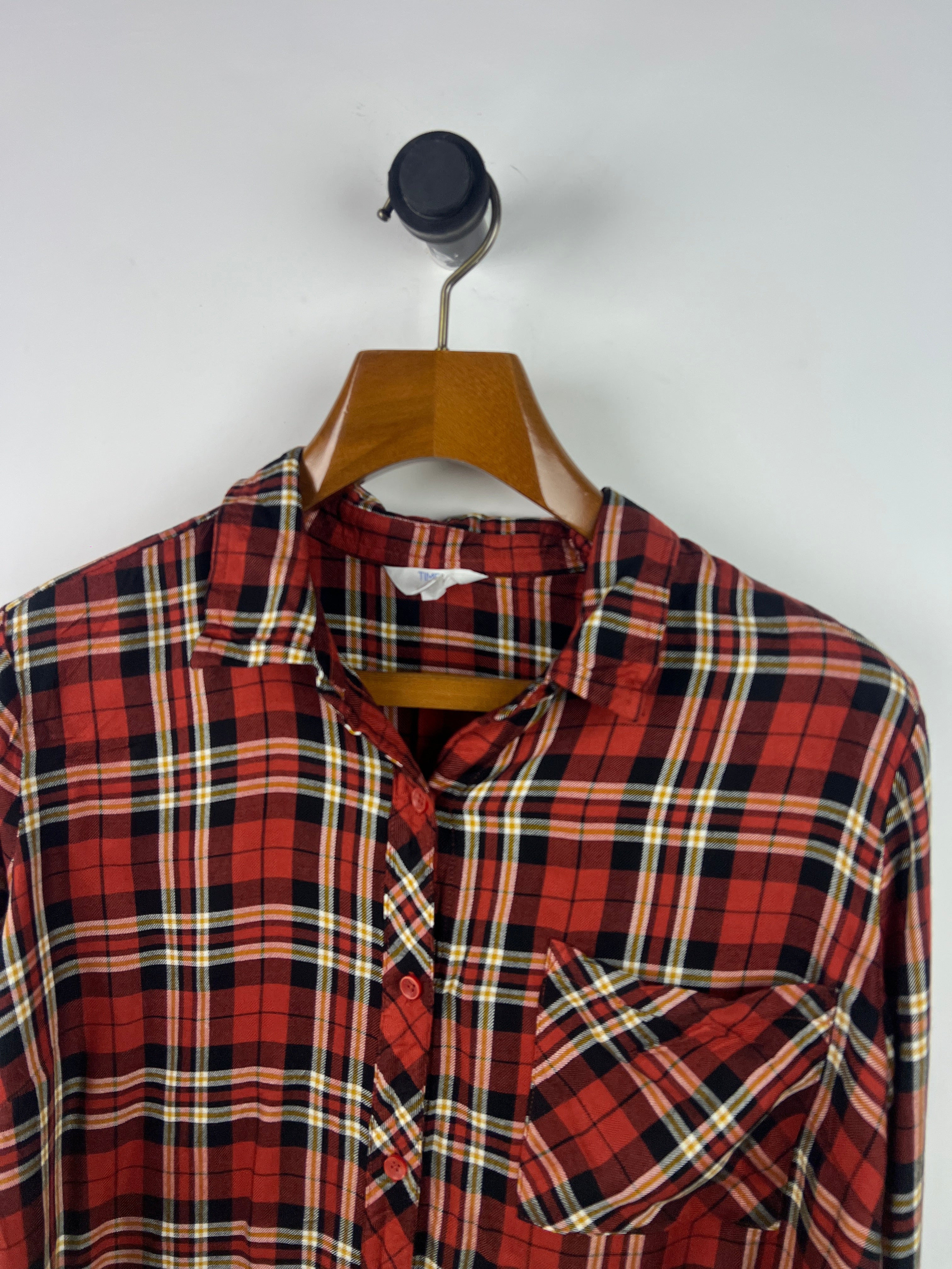 Time & Tru Shirt (Women) (Large/X-Large)