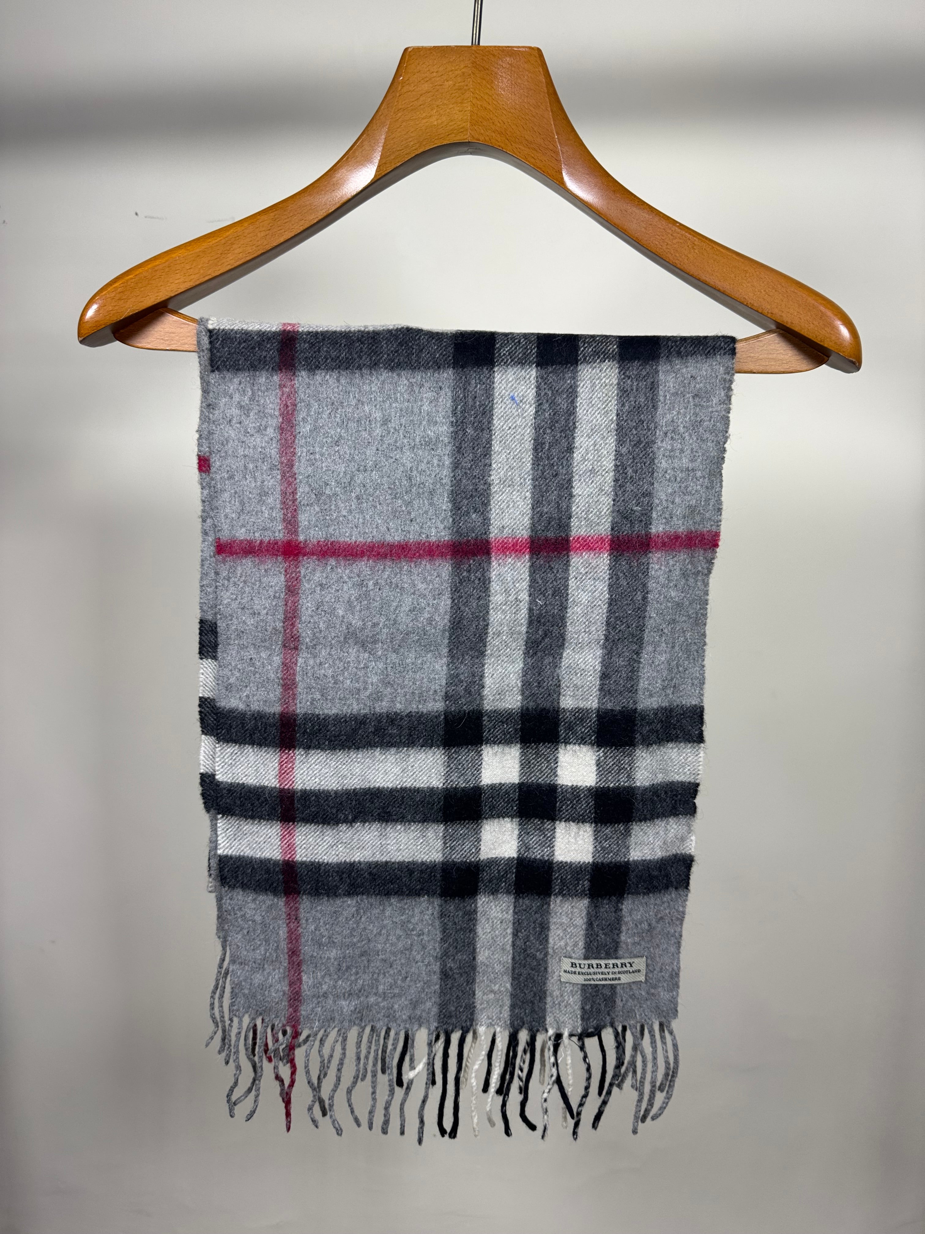 Burberry Cashmere Muffler