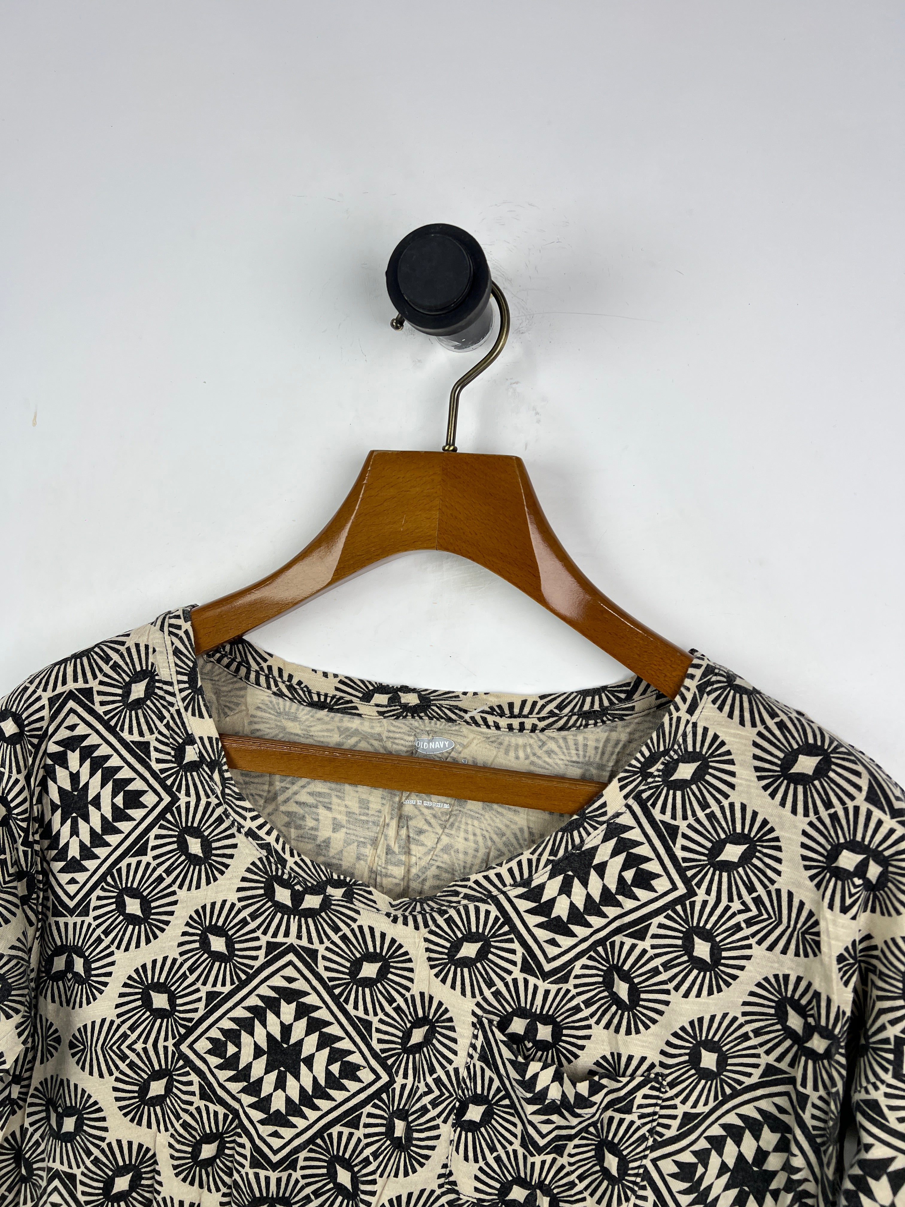 Old Navy Blouse (Women) (Small)