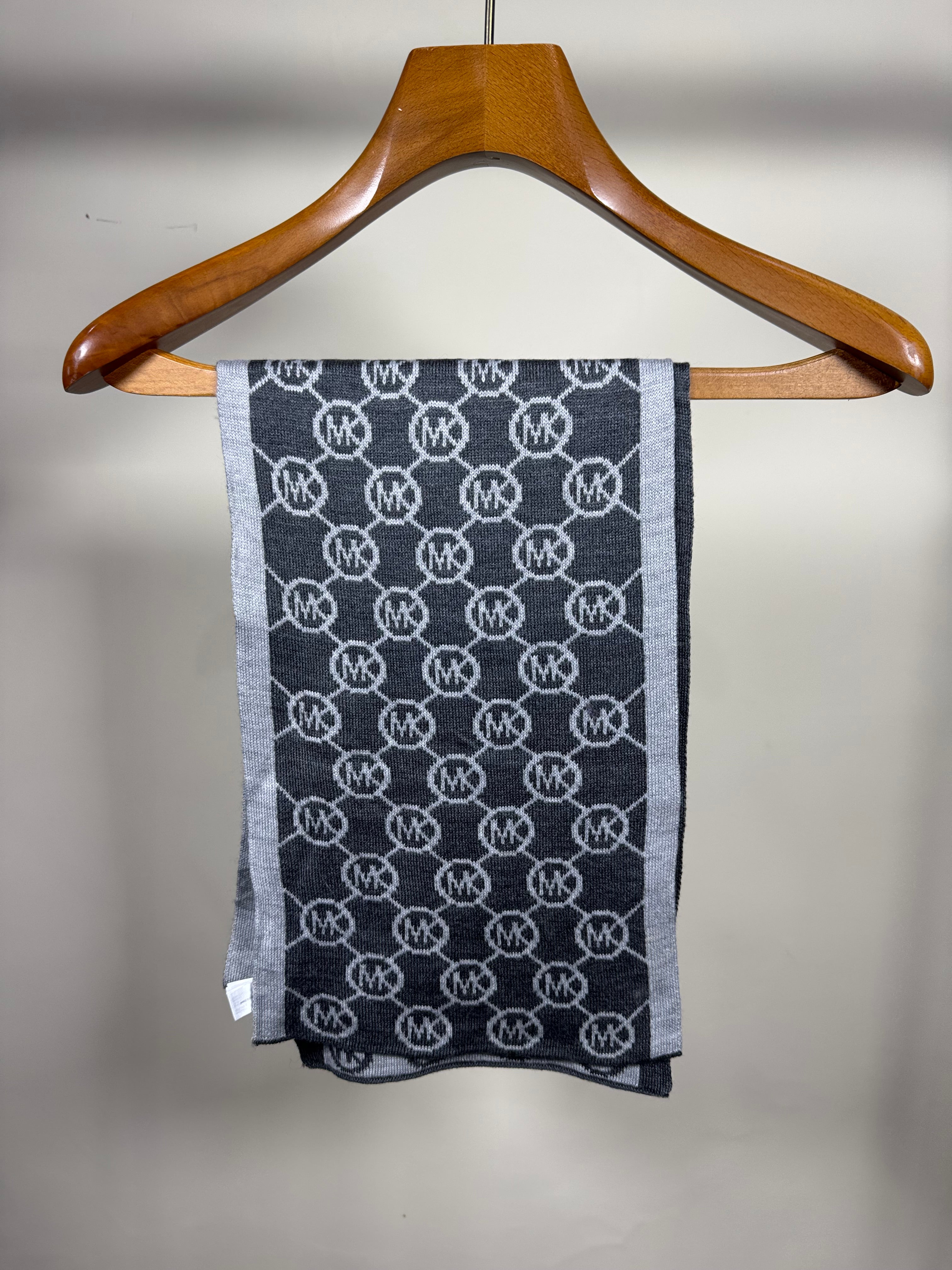 Michael Kors Muffler