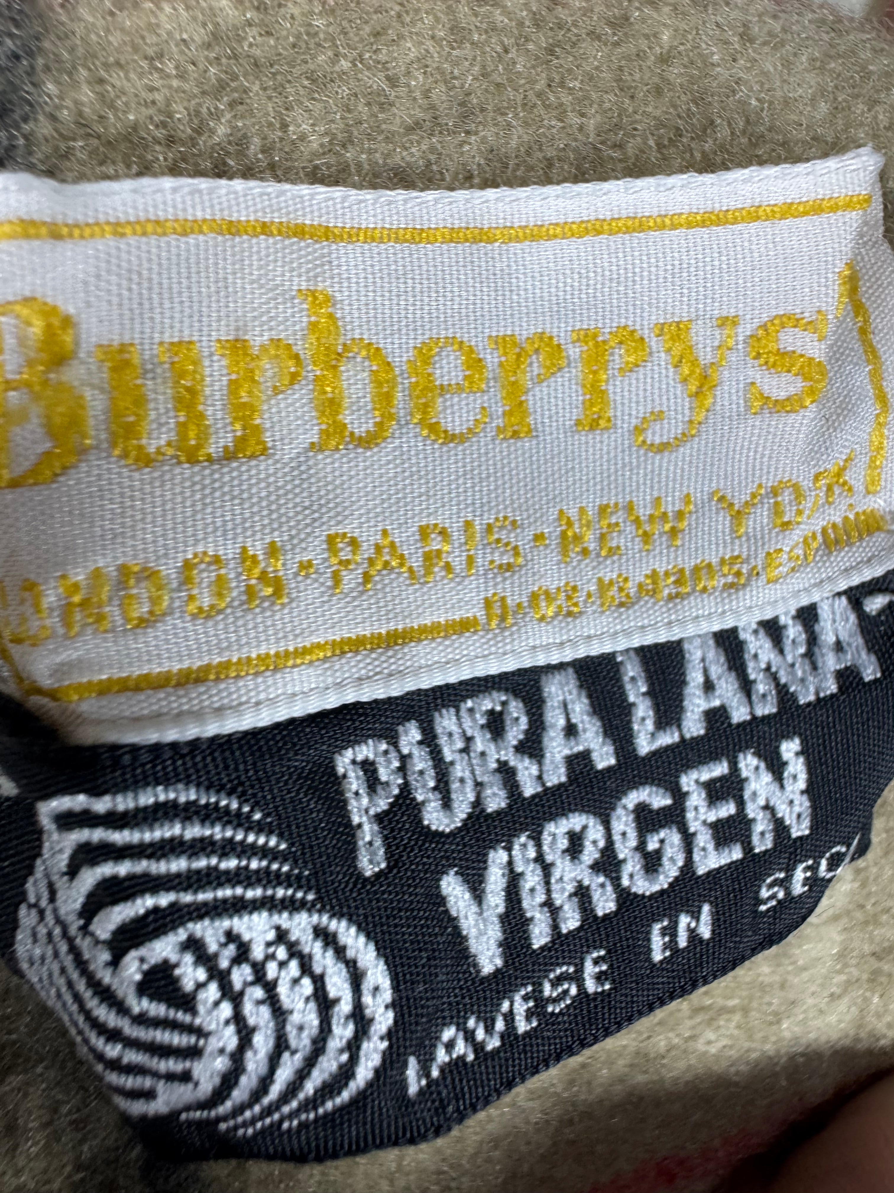 Burberry Muffler