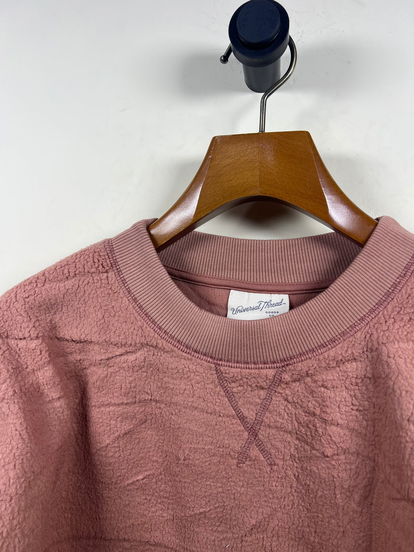 Universal Threads Teddy Shirt (Women) (Large/X-Large)