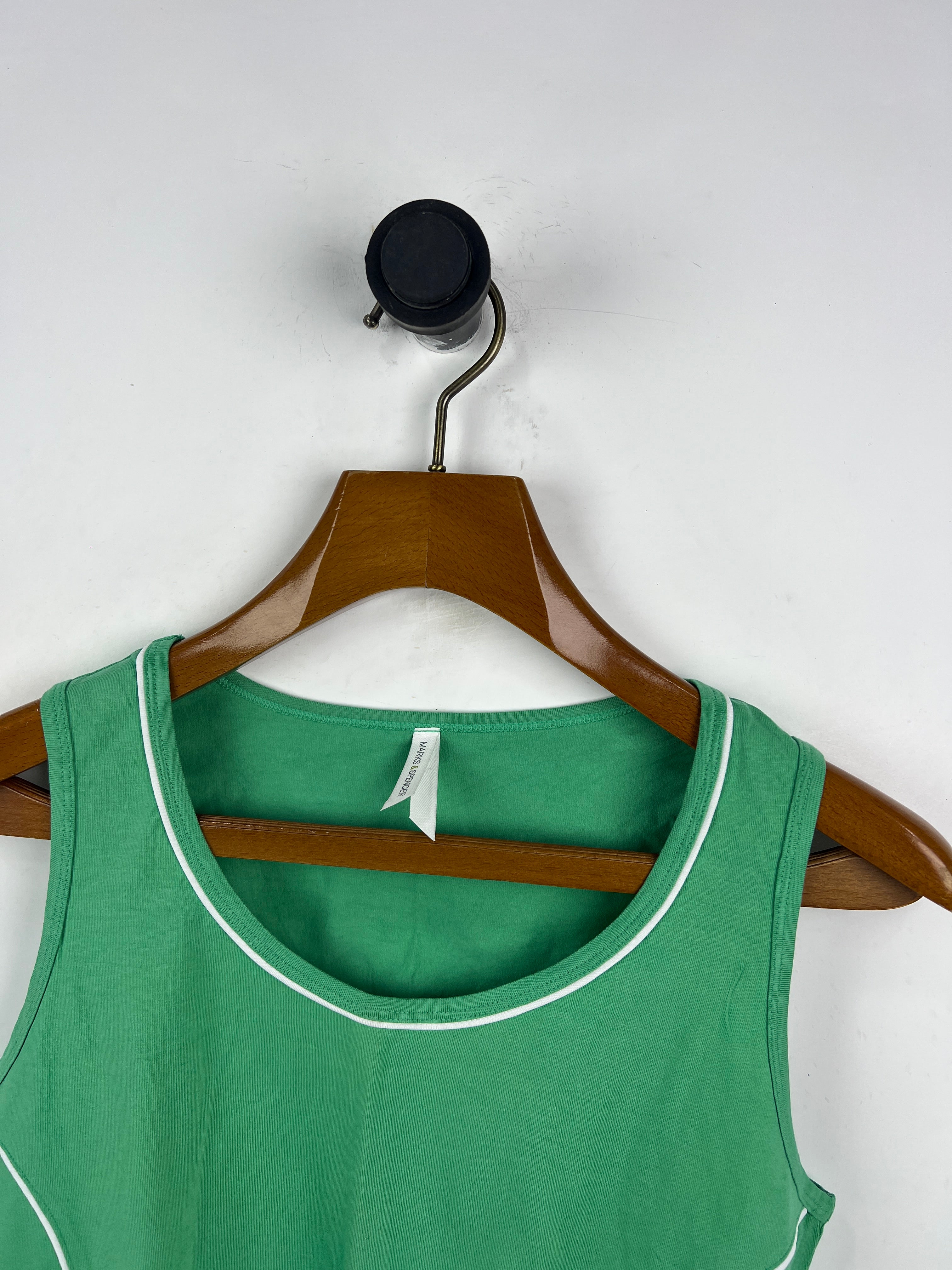 M&S Tank Top (Women) (Large)